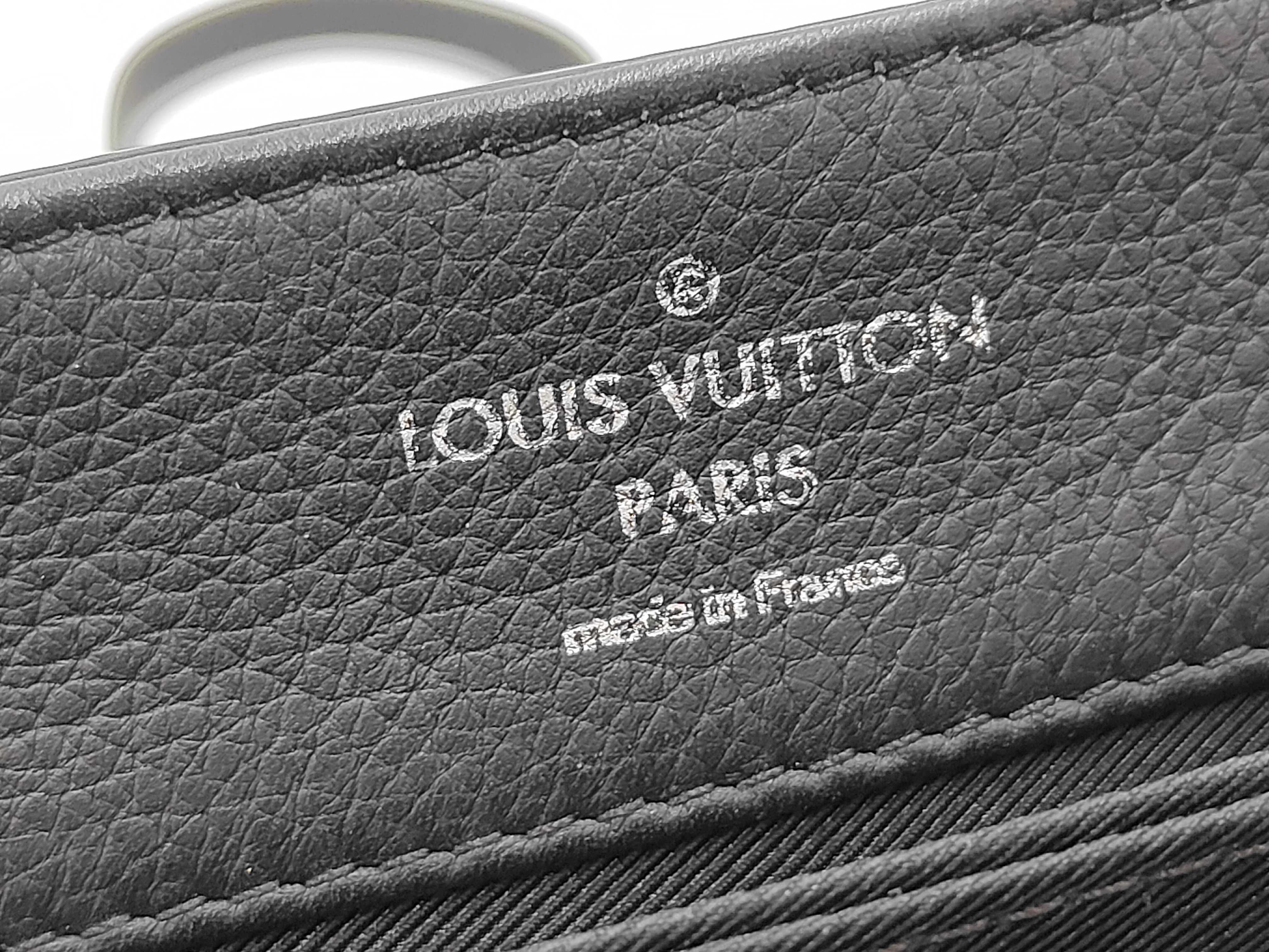 Lockme 2 Shoulder Bag — view 10