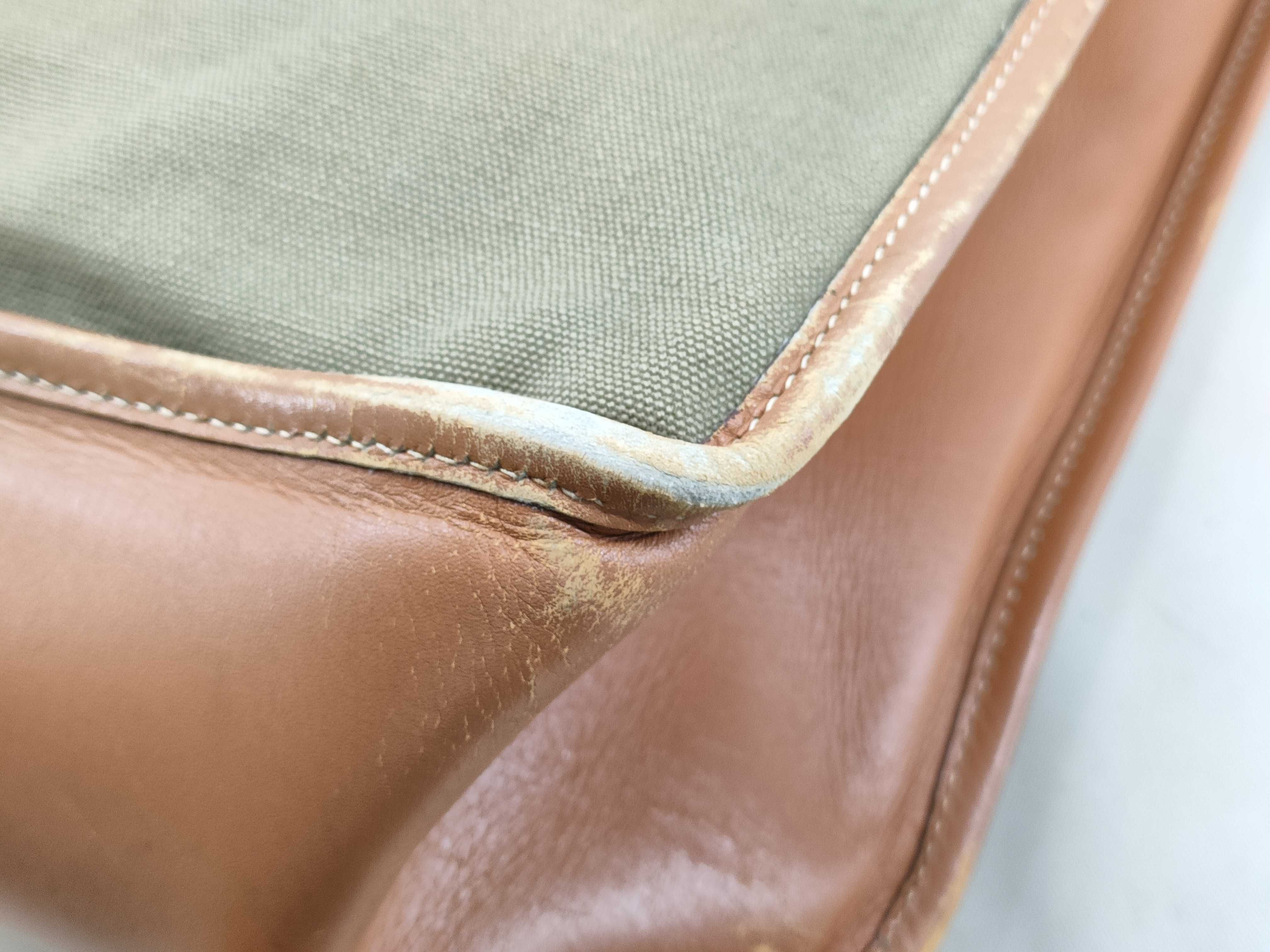 handbag — view 4