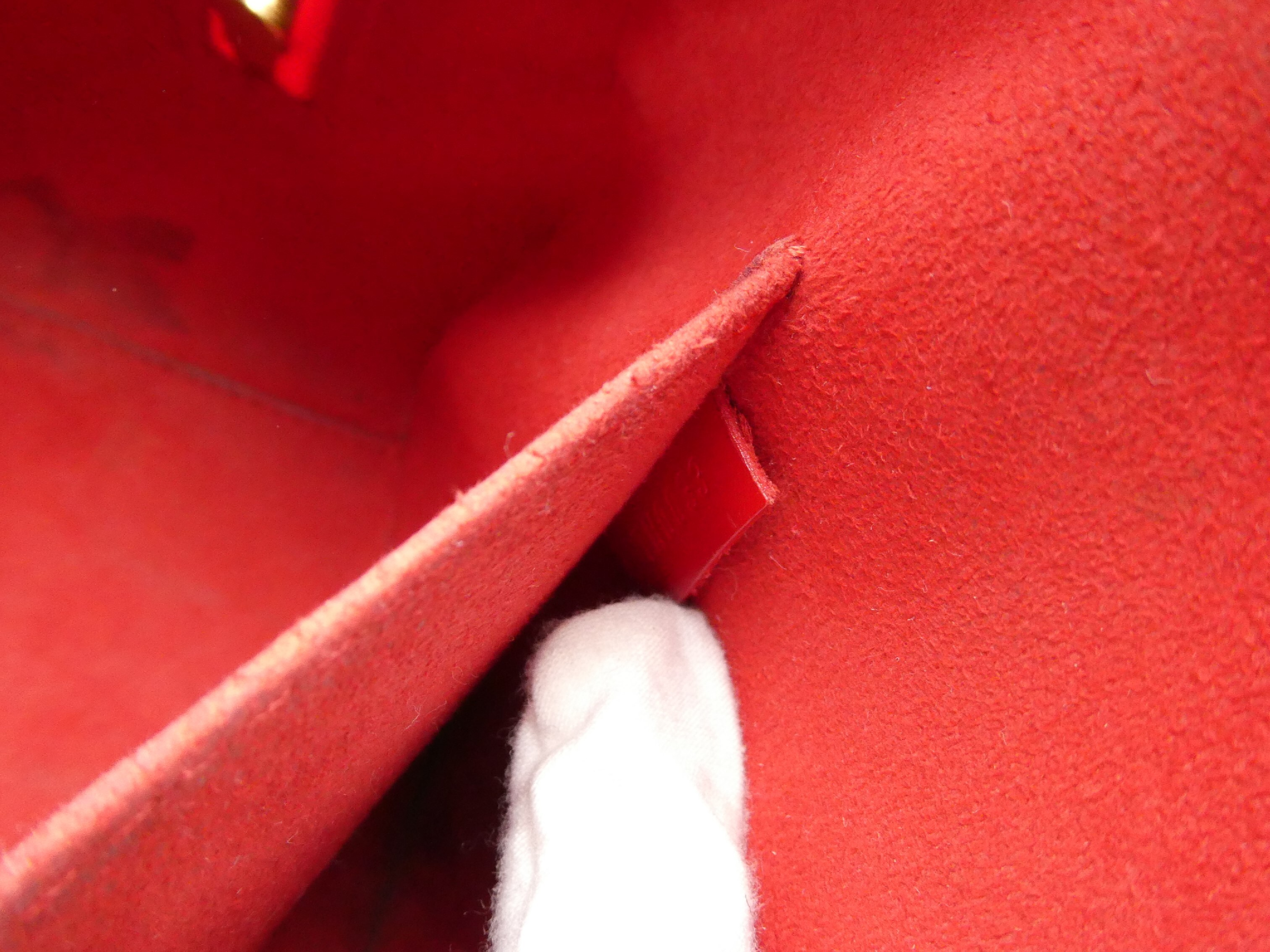 Epi Jasmine Handbag — view 9