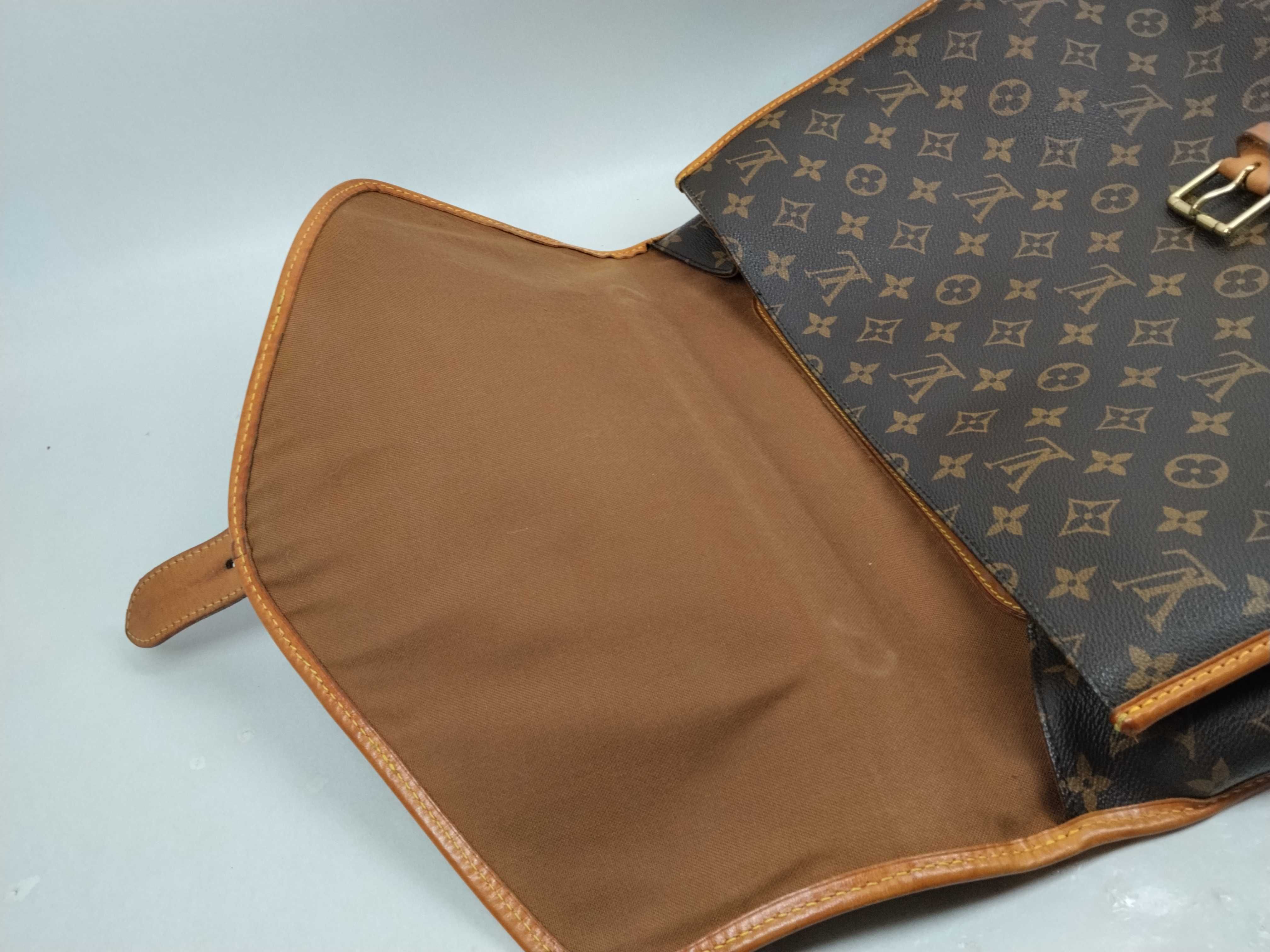 Monogram M51121/Beverly Handbag (No strap) — view 8