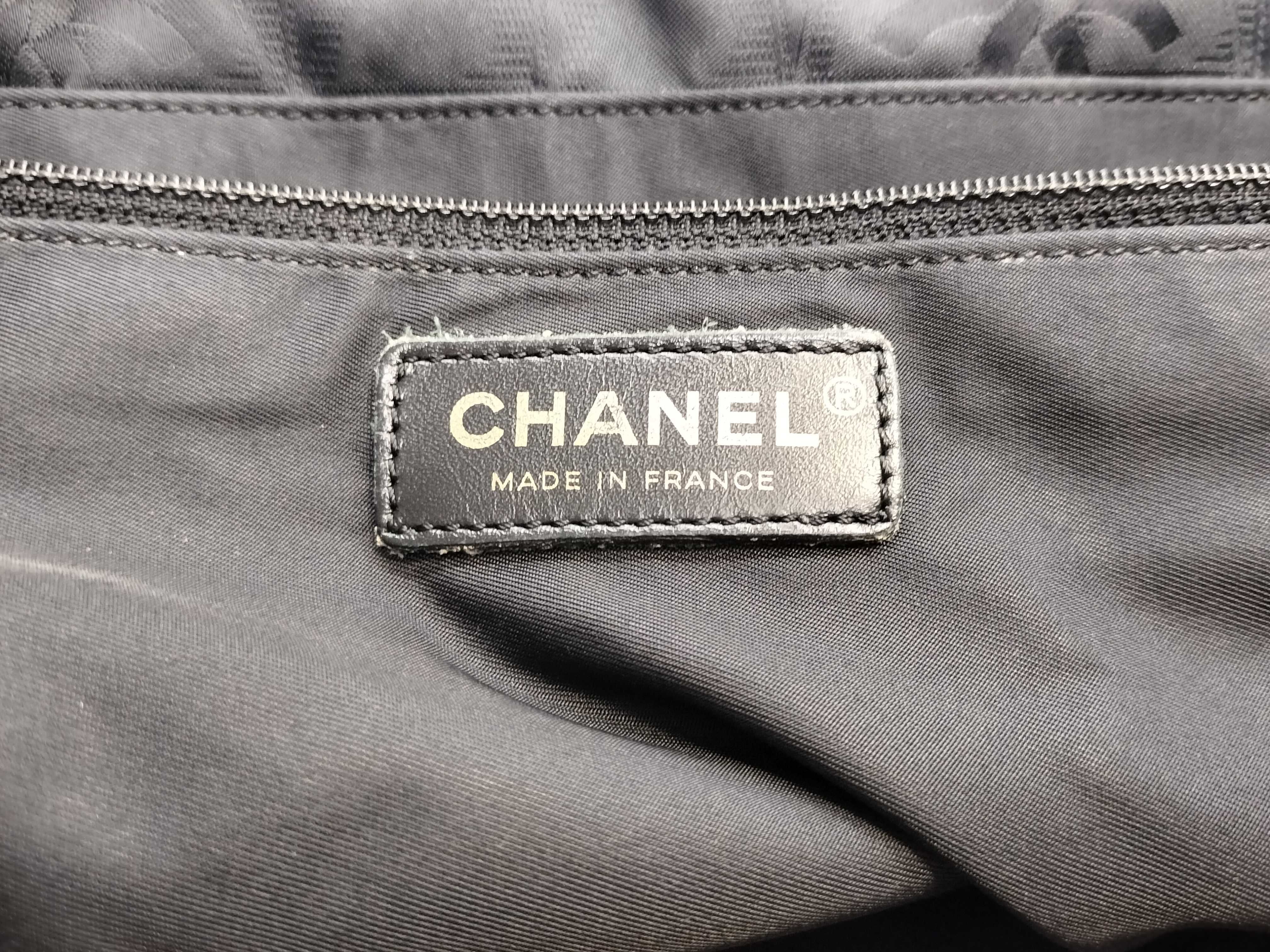 New Travel Line Tote Bag — view 11