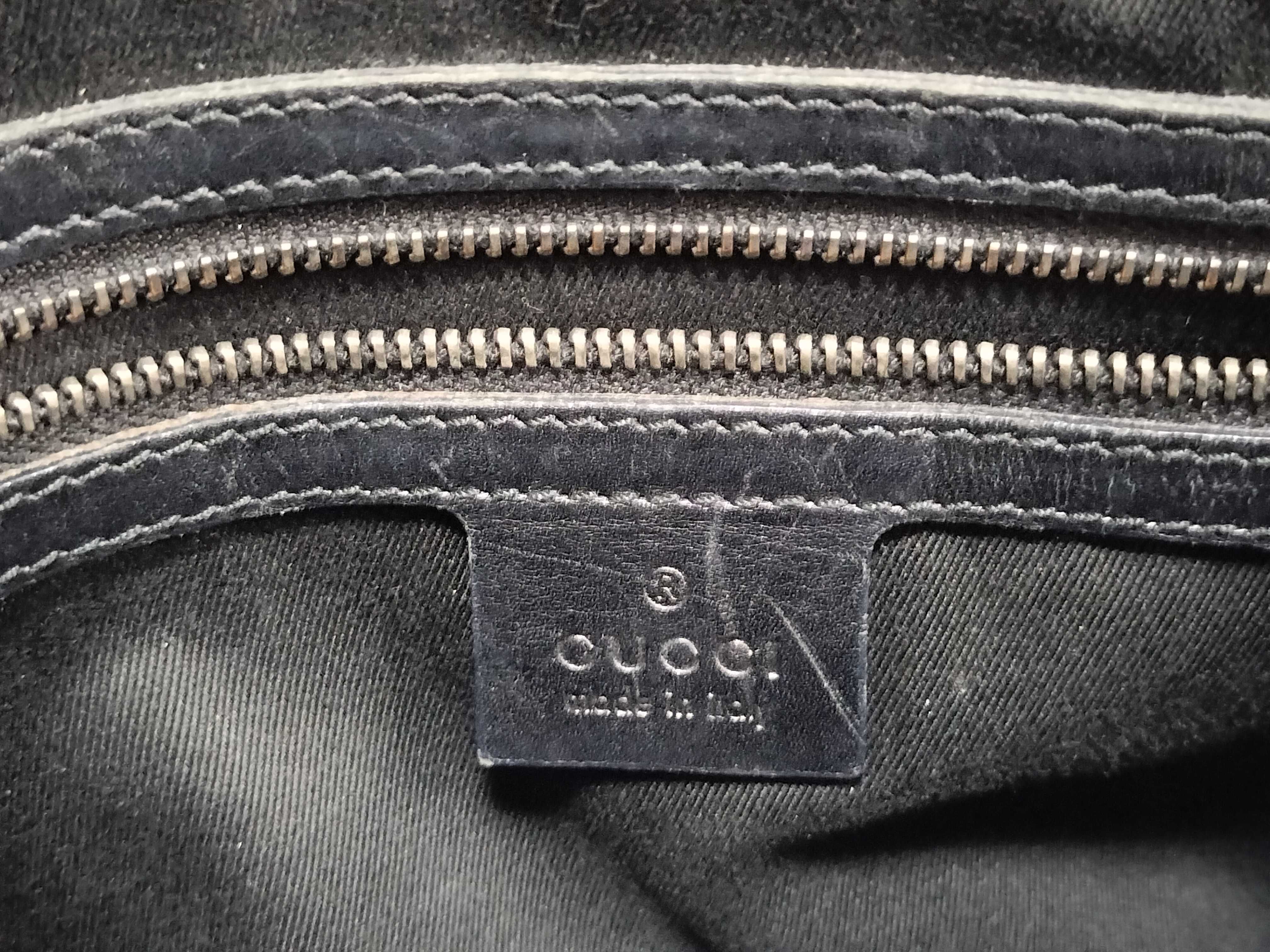 GG Canvas Shoulder Bag — view 11