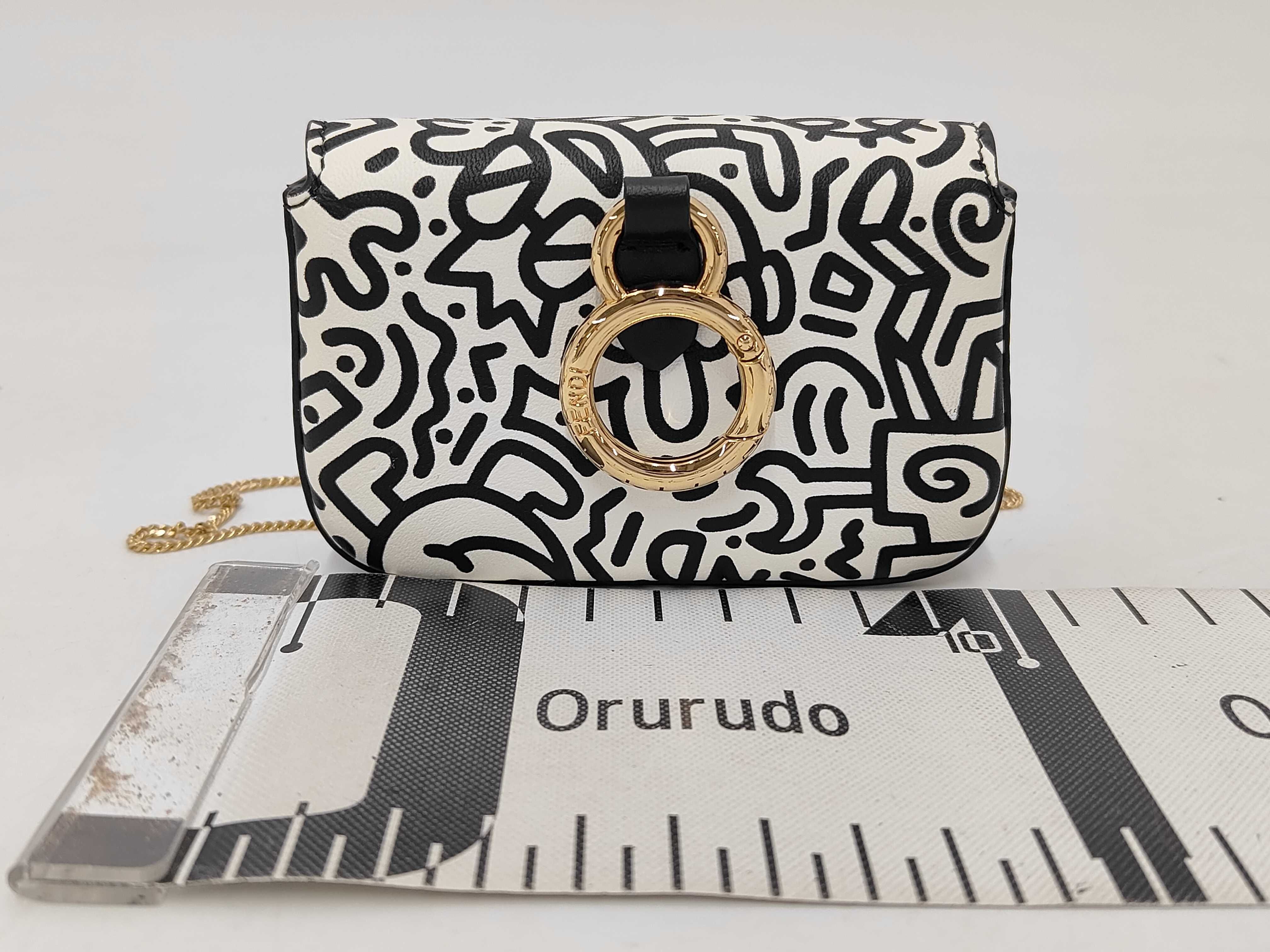 Chain Shoulder Bag — view 2