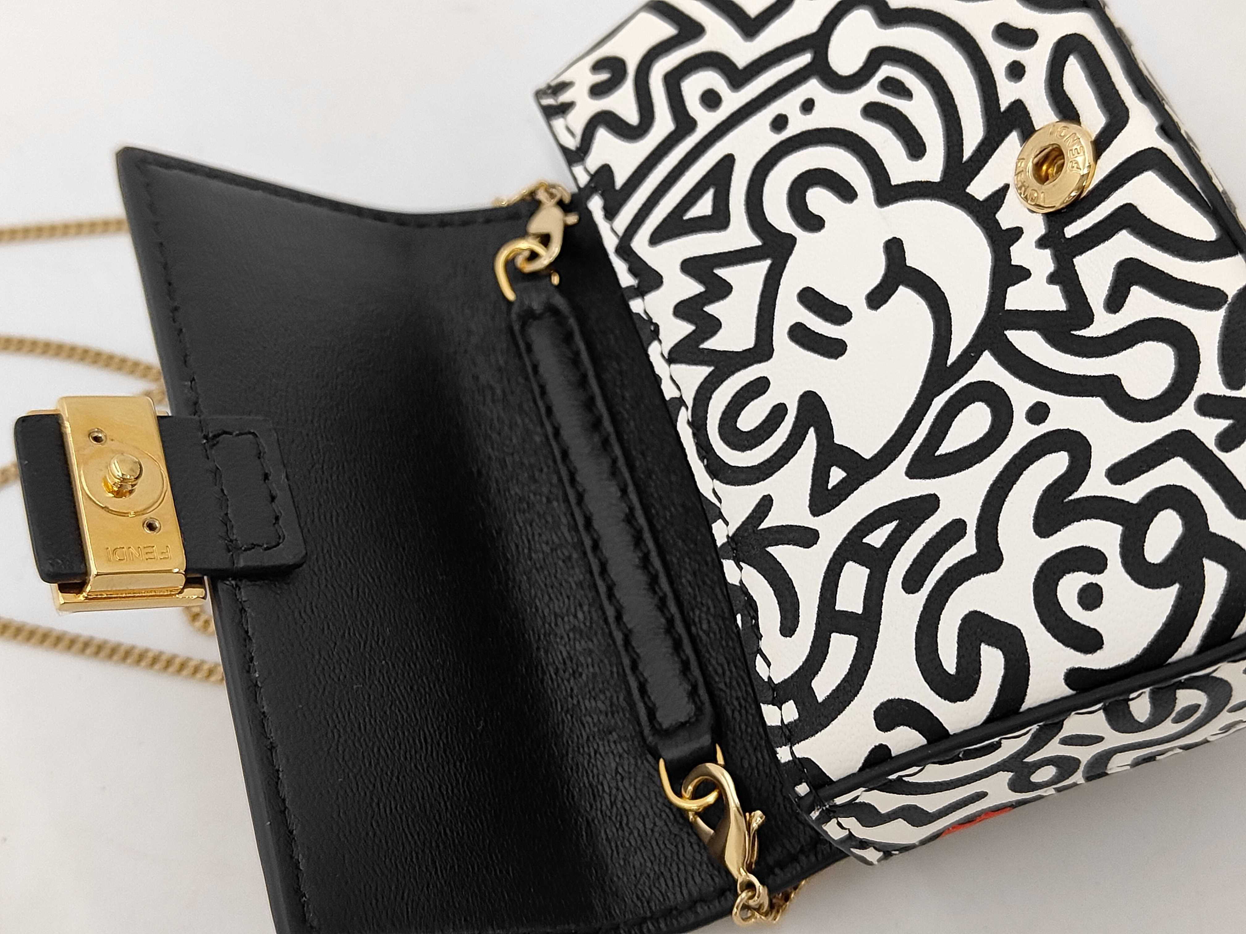 Chain Shoulder Bag — view 6