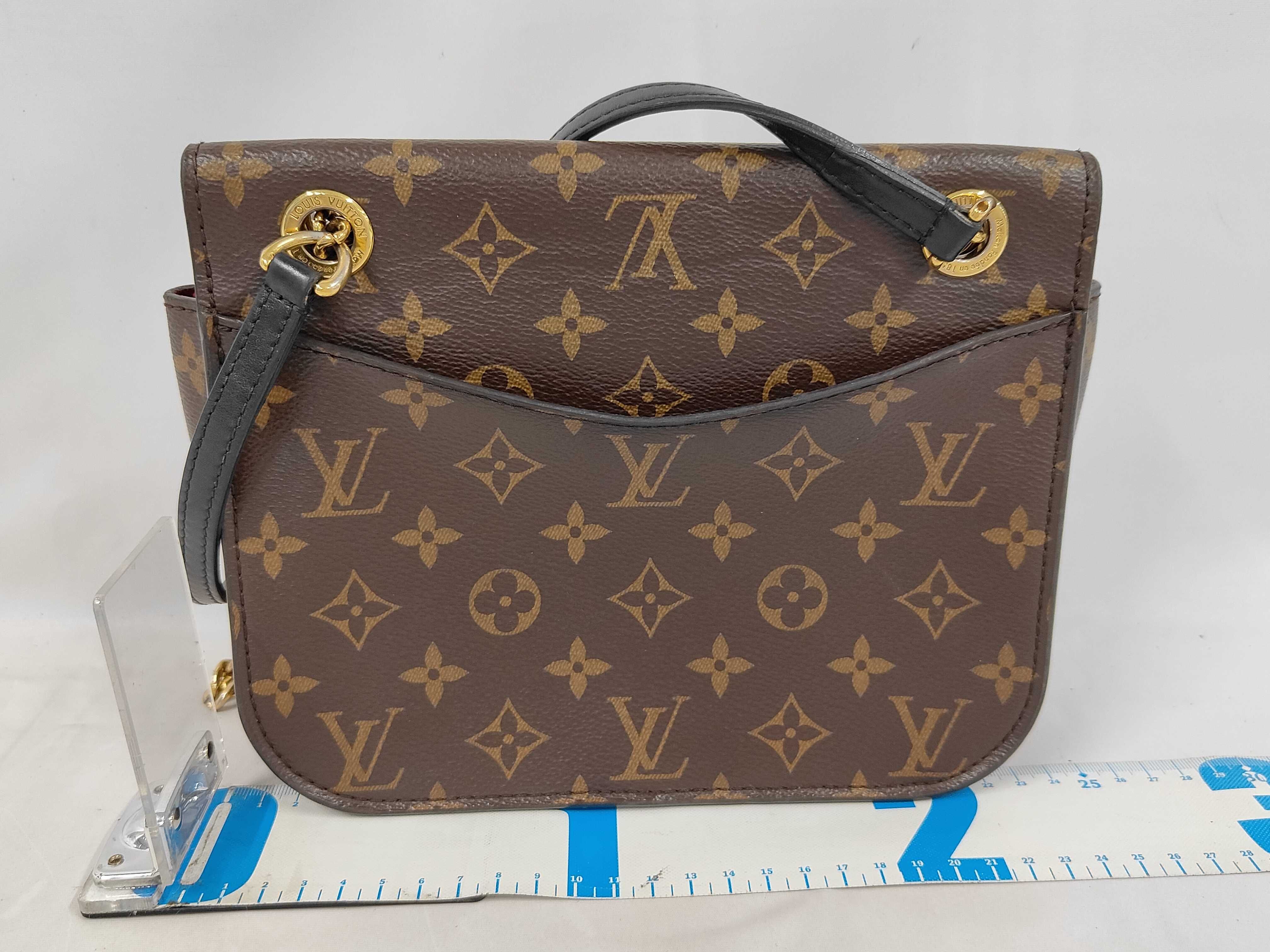 M45592 Passy Shoulder Bag — view 2