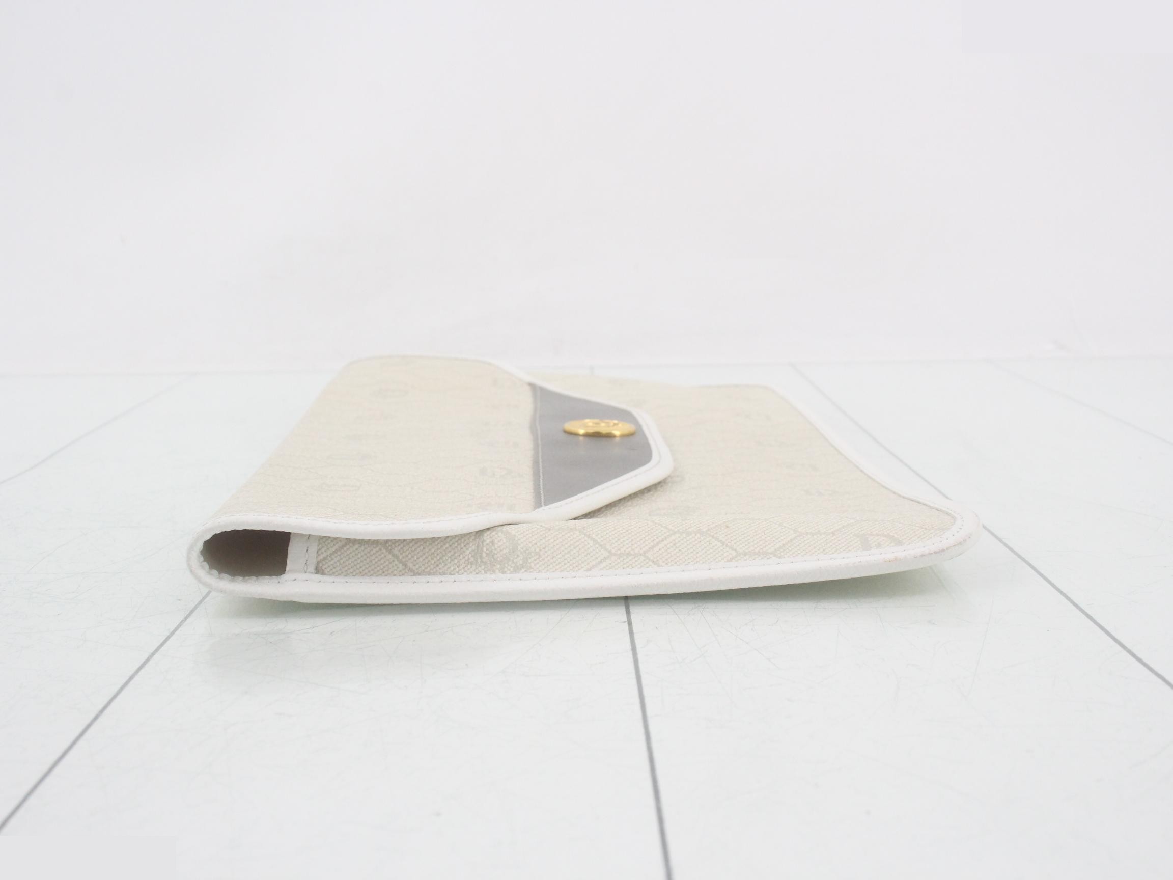 Honeycomb PVC Clutch Bag — view 4