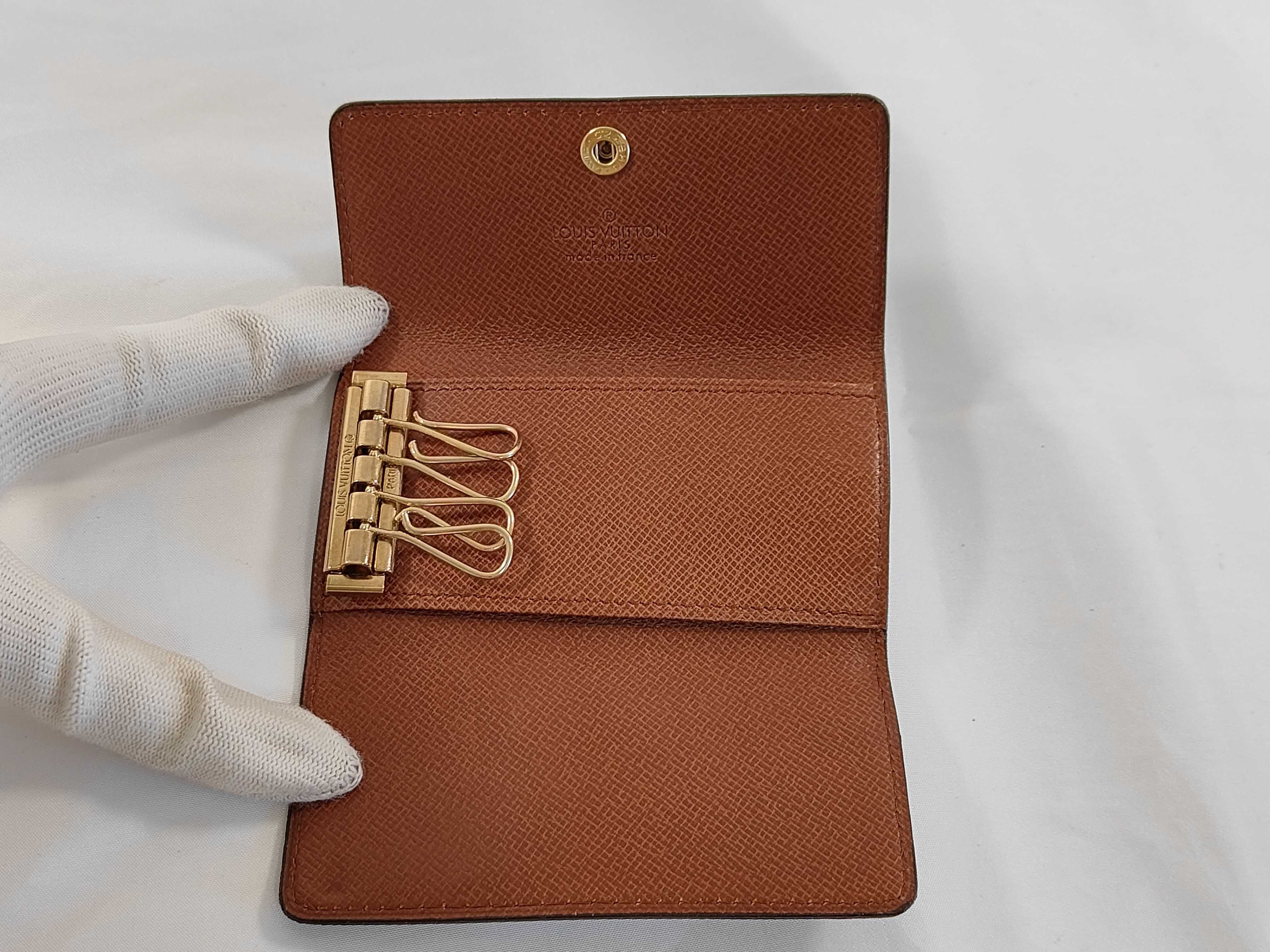 Monogram M62631 Multicles 4 Key Case — view 8