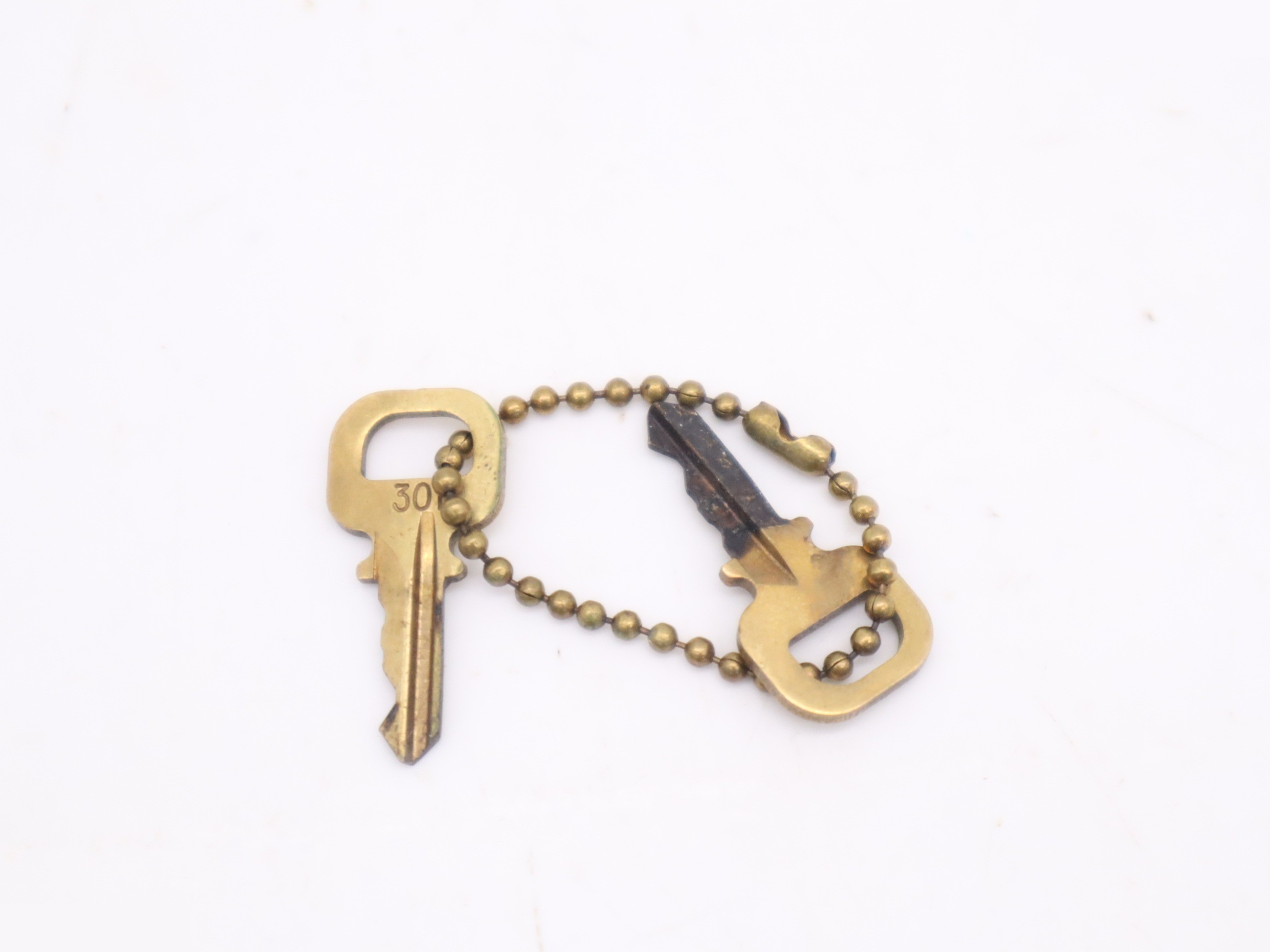 Keepall Bandouliere 55: Shoulder strap, padlock, 2 keys, name tag. — view 8