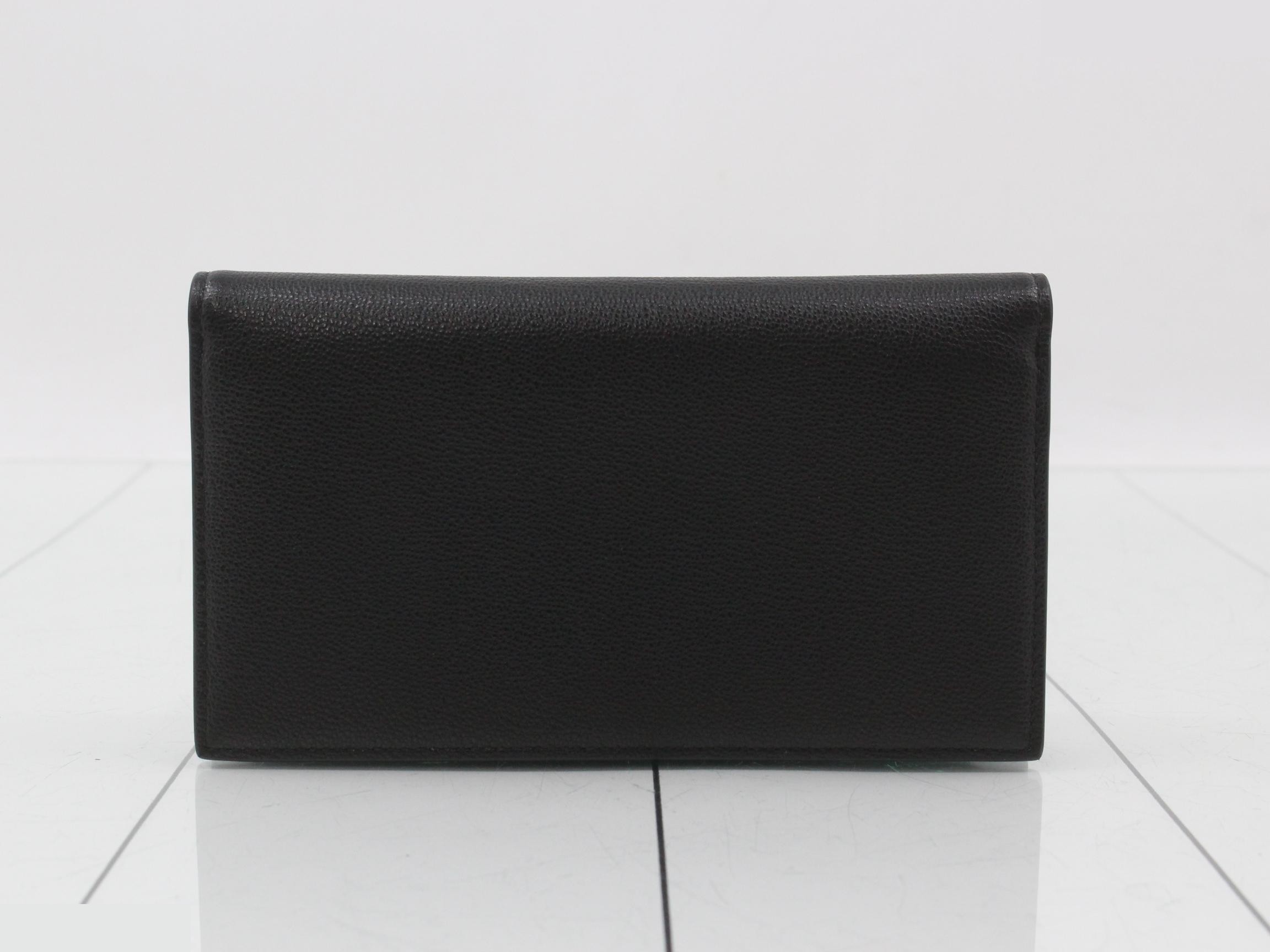 Unused B.zero1 (bag) and wallet — view 2