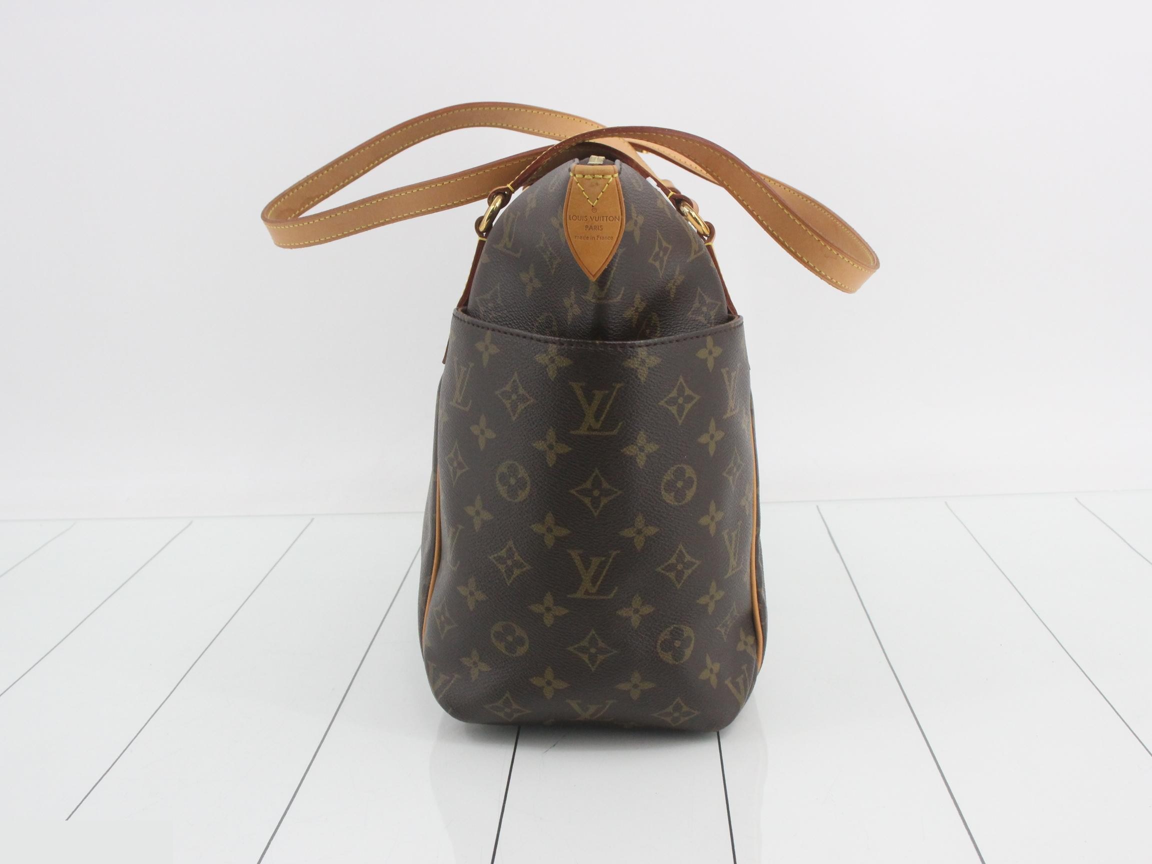 Monogram Totally MM Tote Bag — view 3