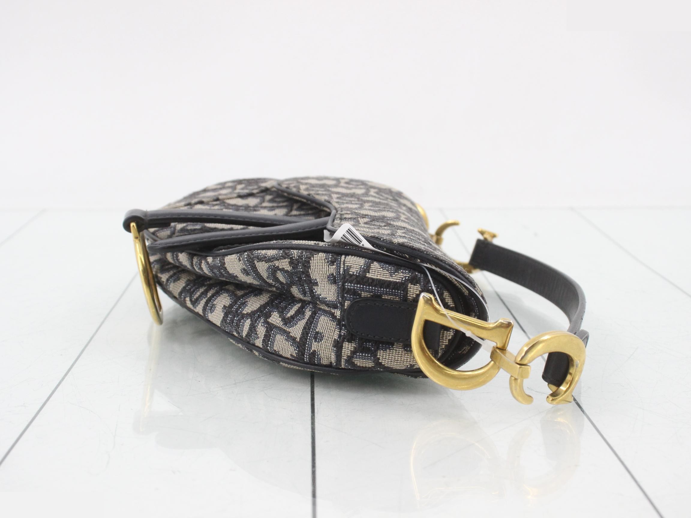 Saddle Trotter/Oblique Canvas Handbag — view 3