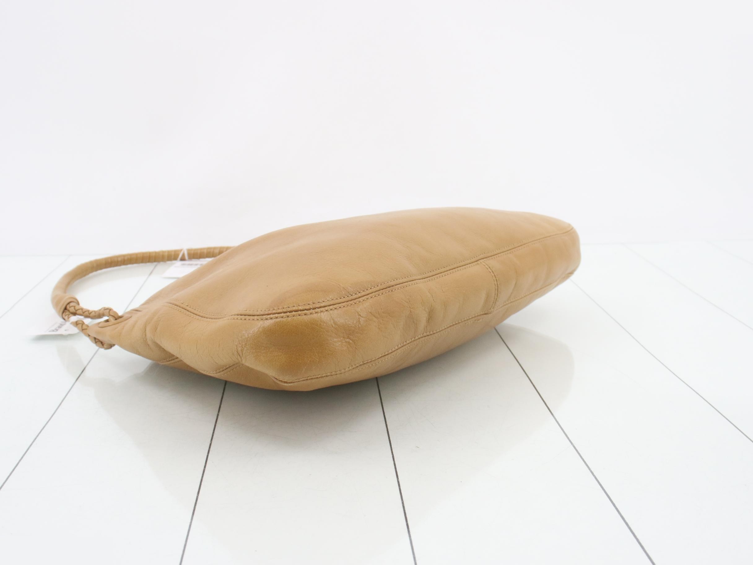 One-shoulder bag — view 5