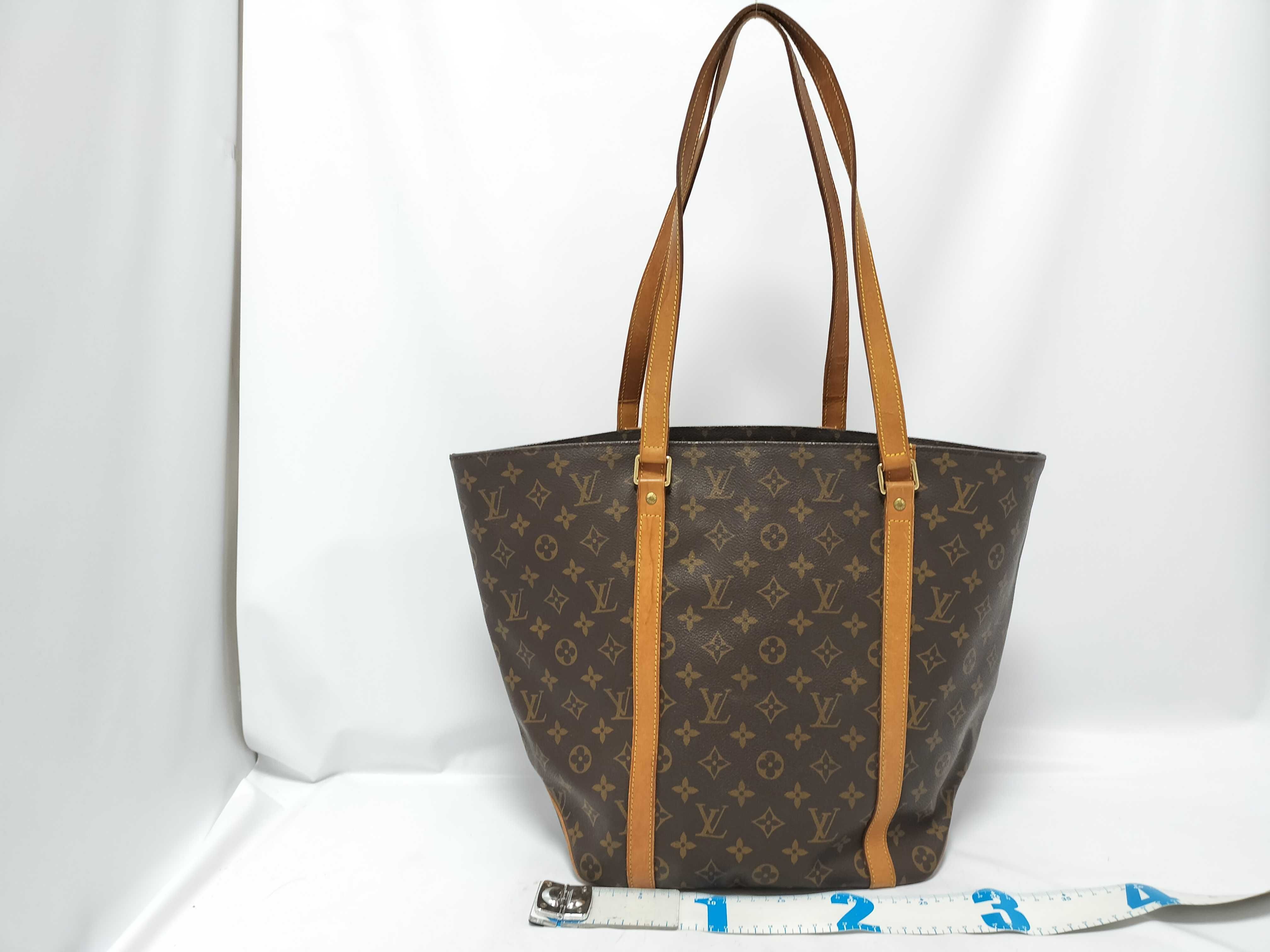 Monogram Louis Vuitton Monogram Sac Shopping (VO8619) Tote Bag — view 2