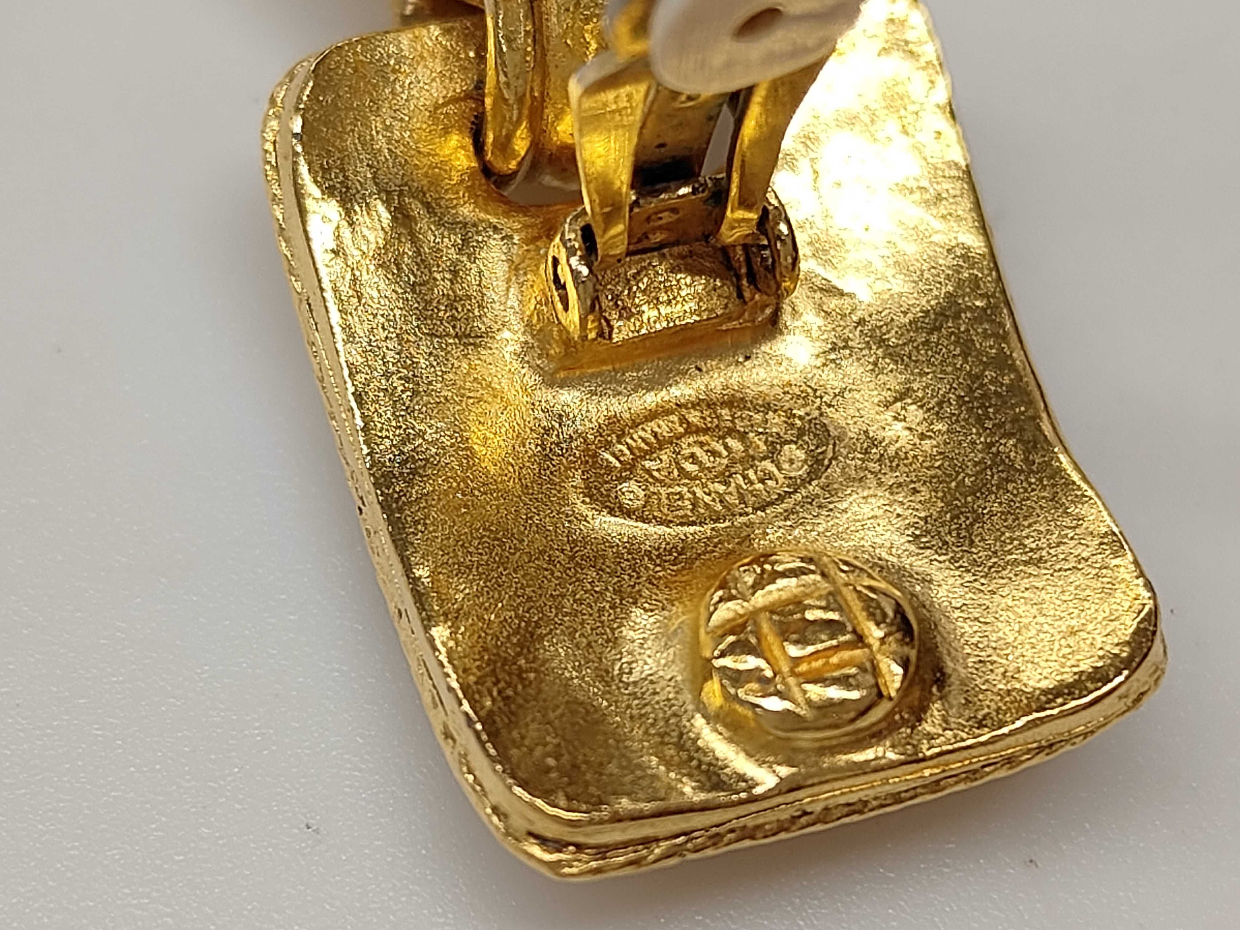 94A Coco Mark Earrings Bell Gold Color Earrings — view 5
