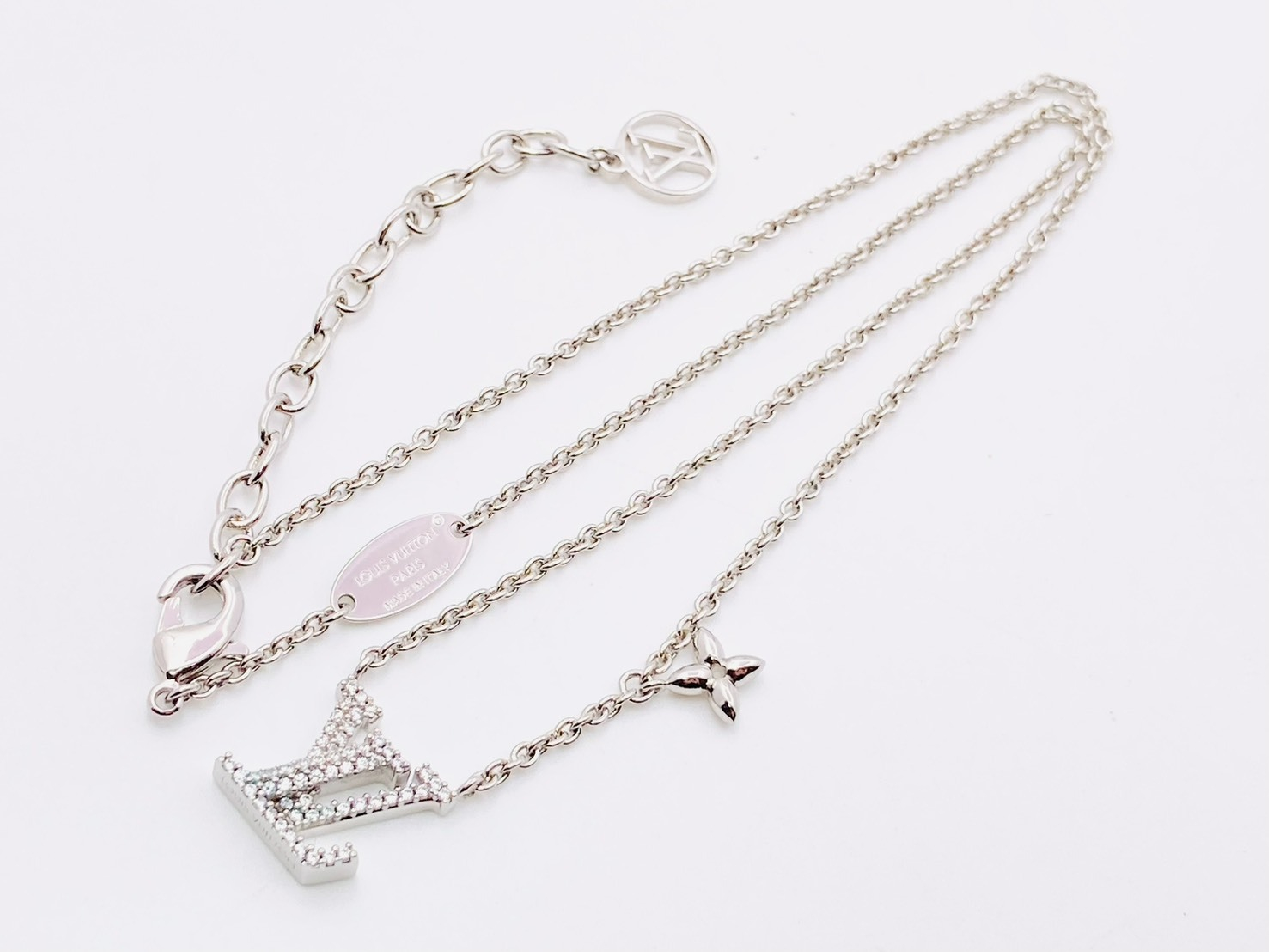 M02751 Necklace LV Iconic Rhinestone Necklace Silver Necklace — view 3