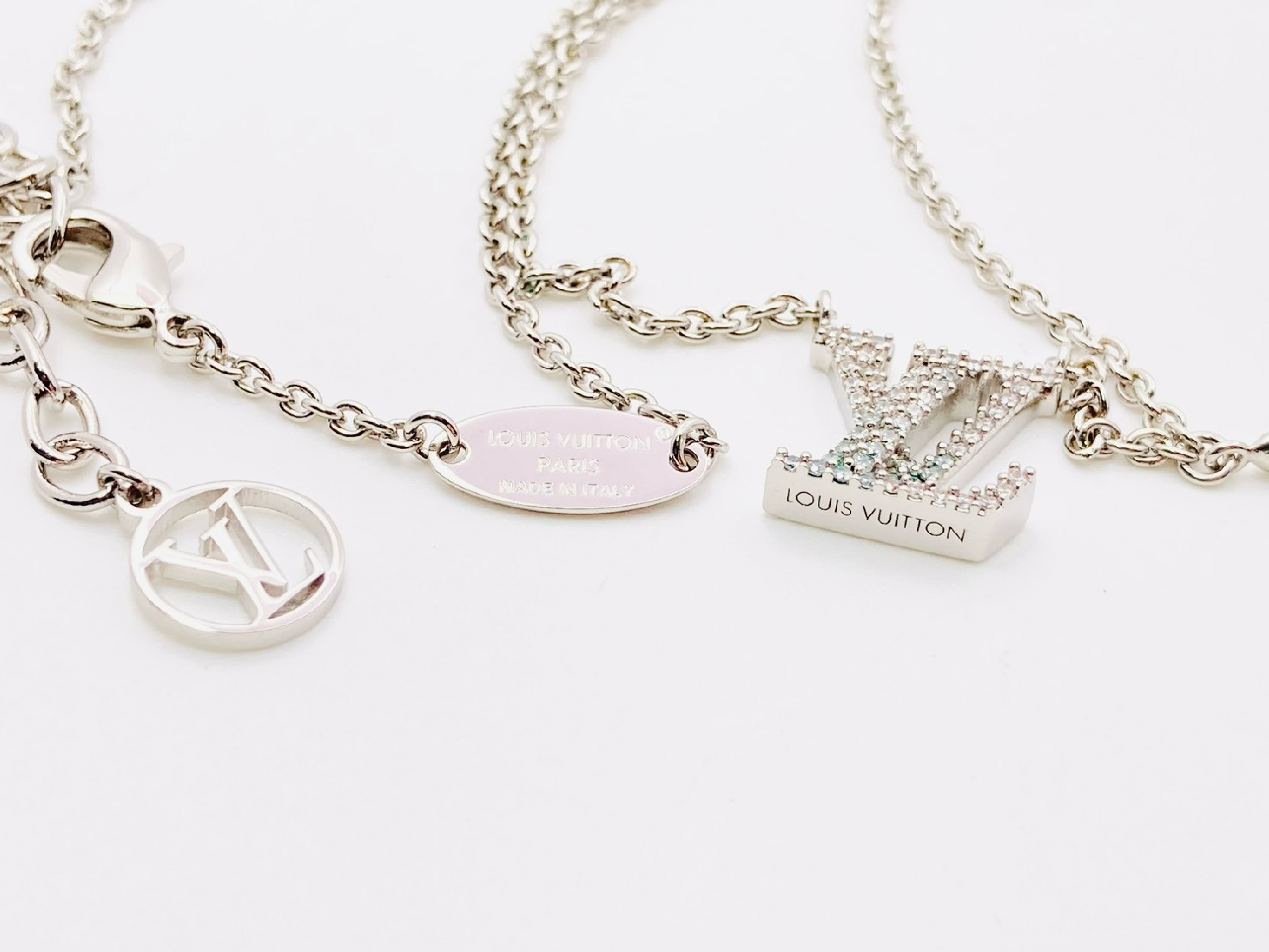 M02751 Necklace LV Iconic Rhinestone Necklace Silver Necklace — view 4