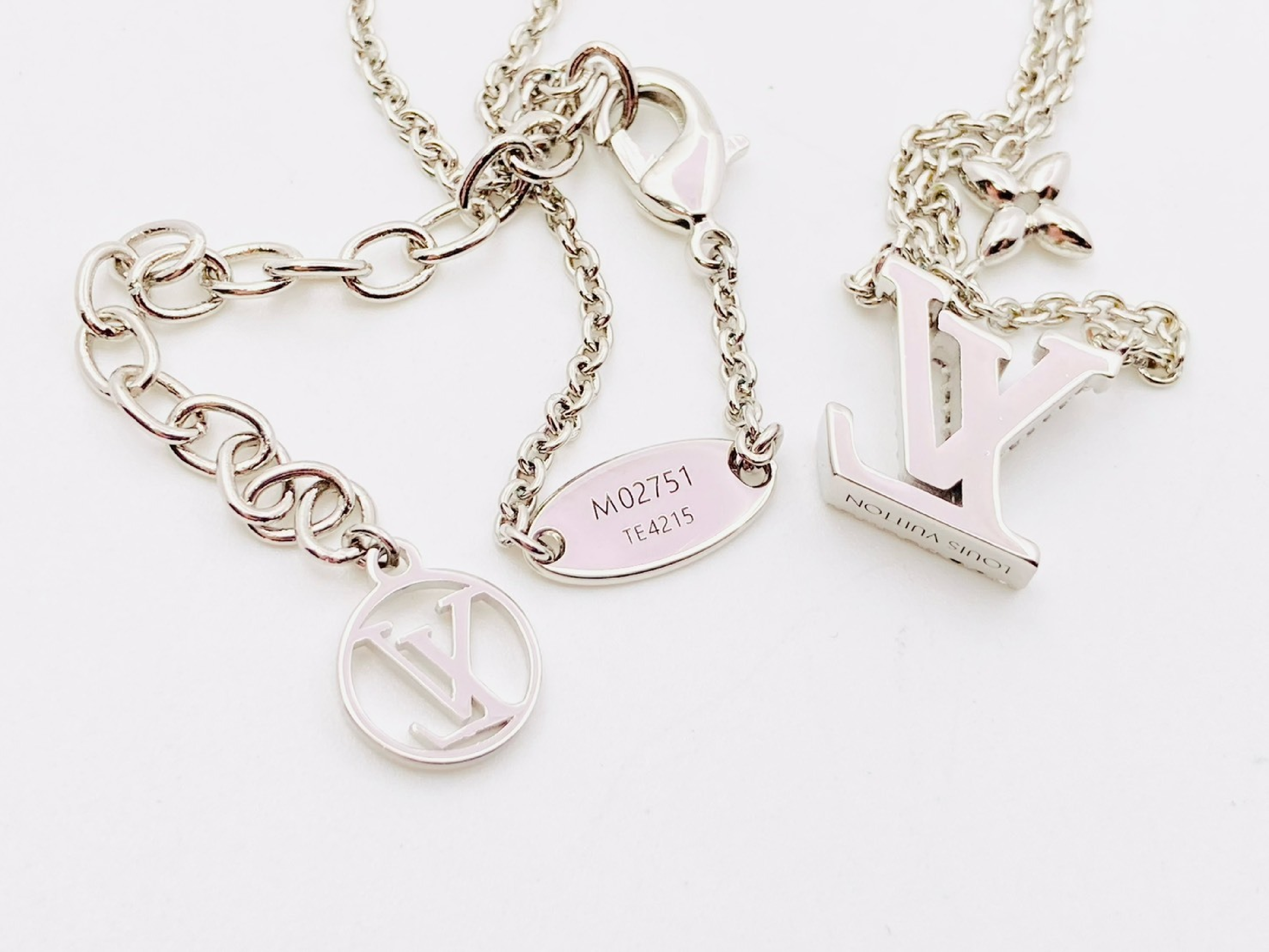M02751 Necklace LV Iconic Rhinestone Necklace Silver Necklace — view 5