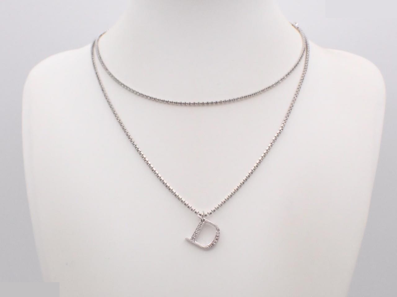 Other line: Precious metals, necklaces, pendants, neck circumference approximately 55 cm. — view 3