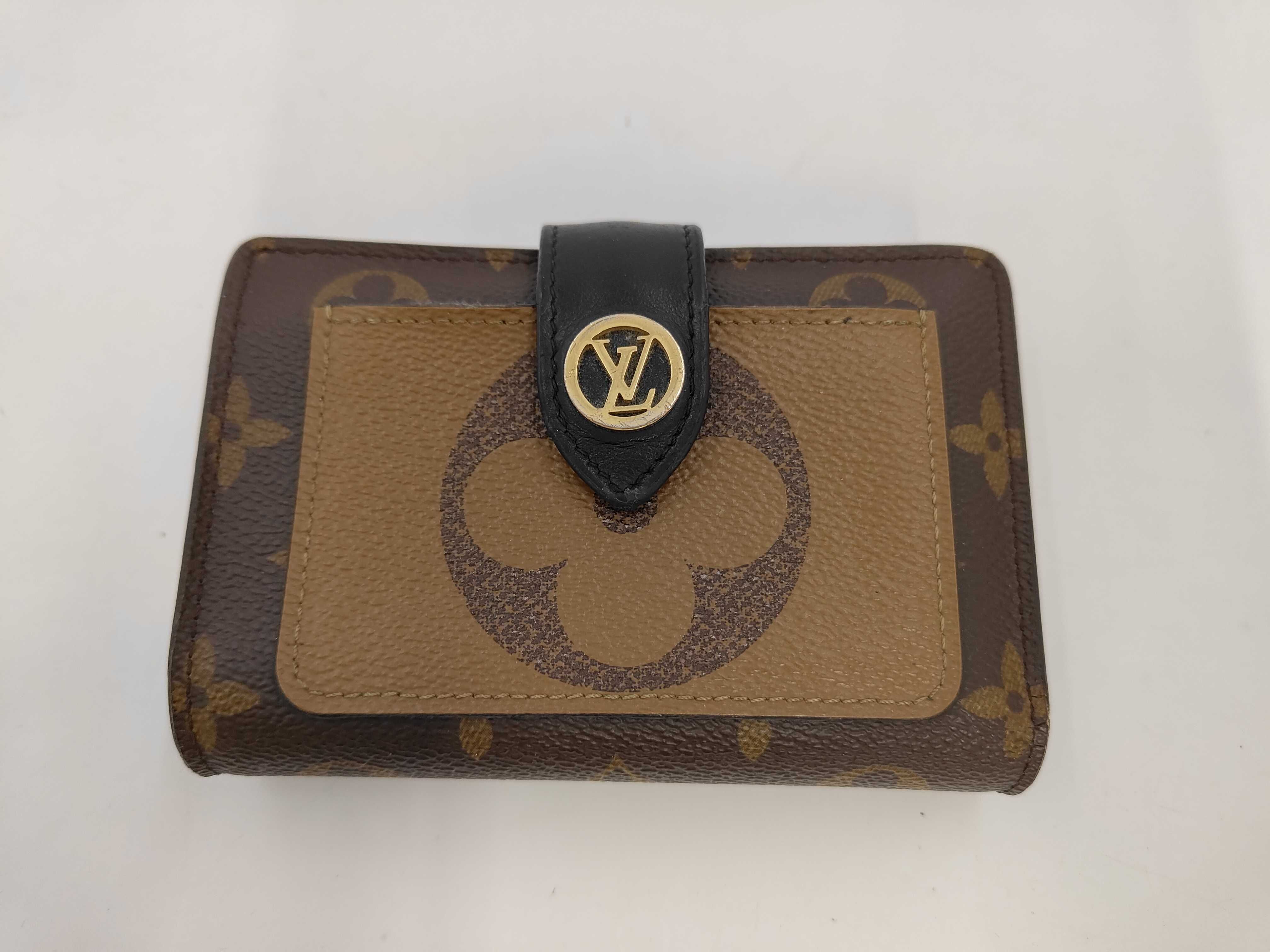 Monogram M69432 Juliet Monogram Reverse Wallet