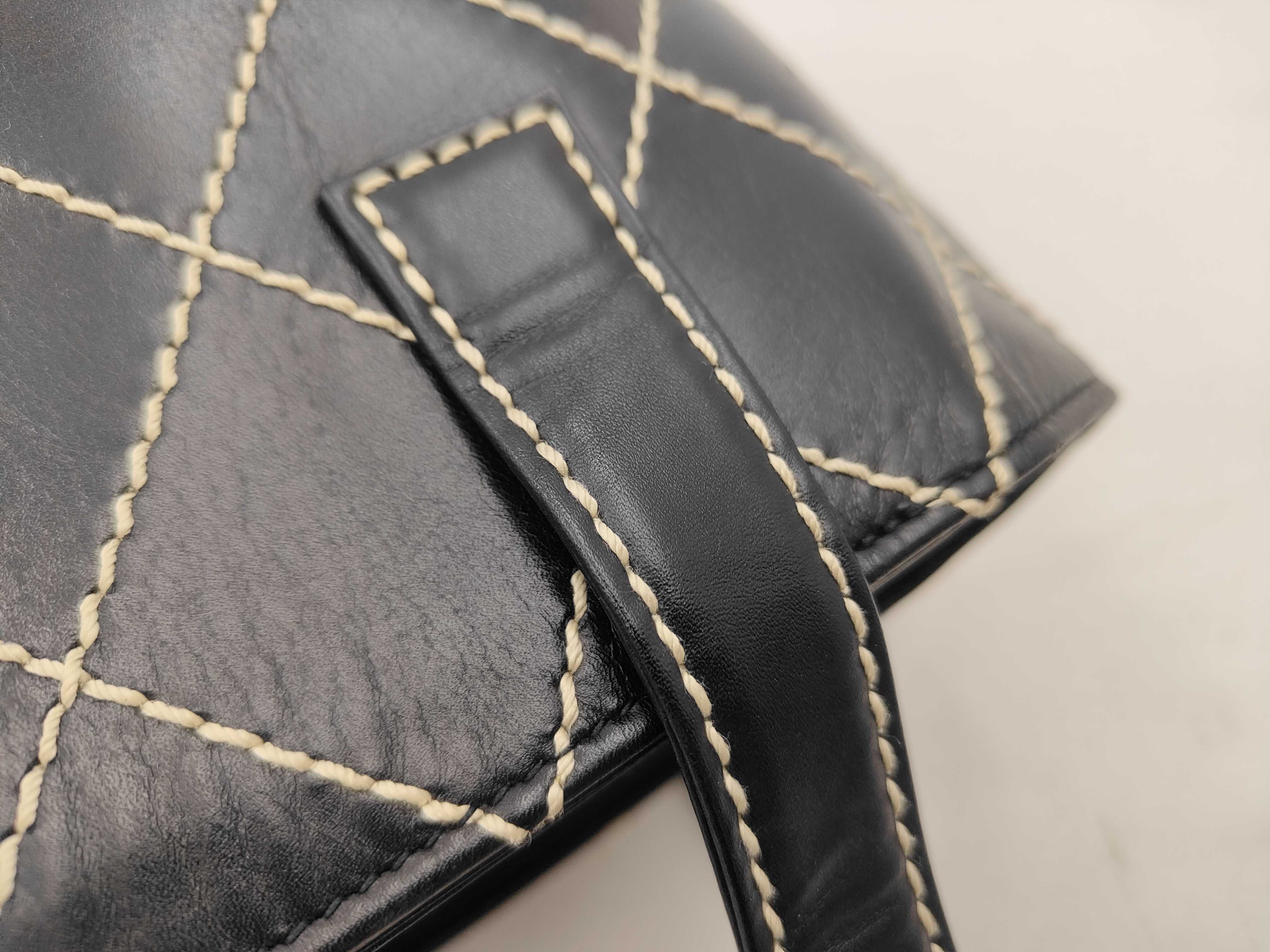 Wild Stitch Series 7 Tote Bag — view 5