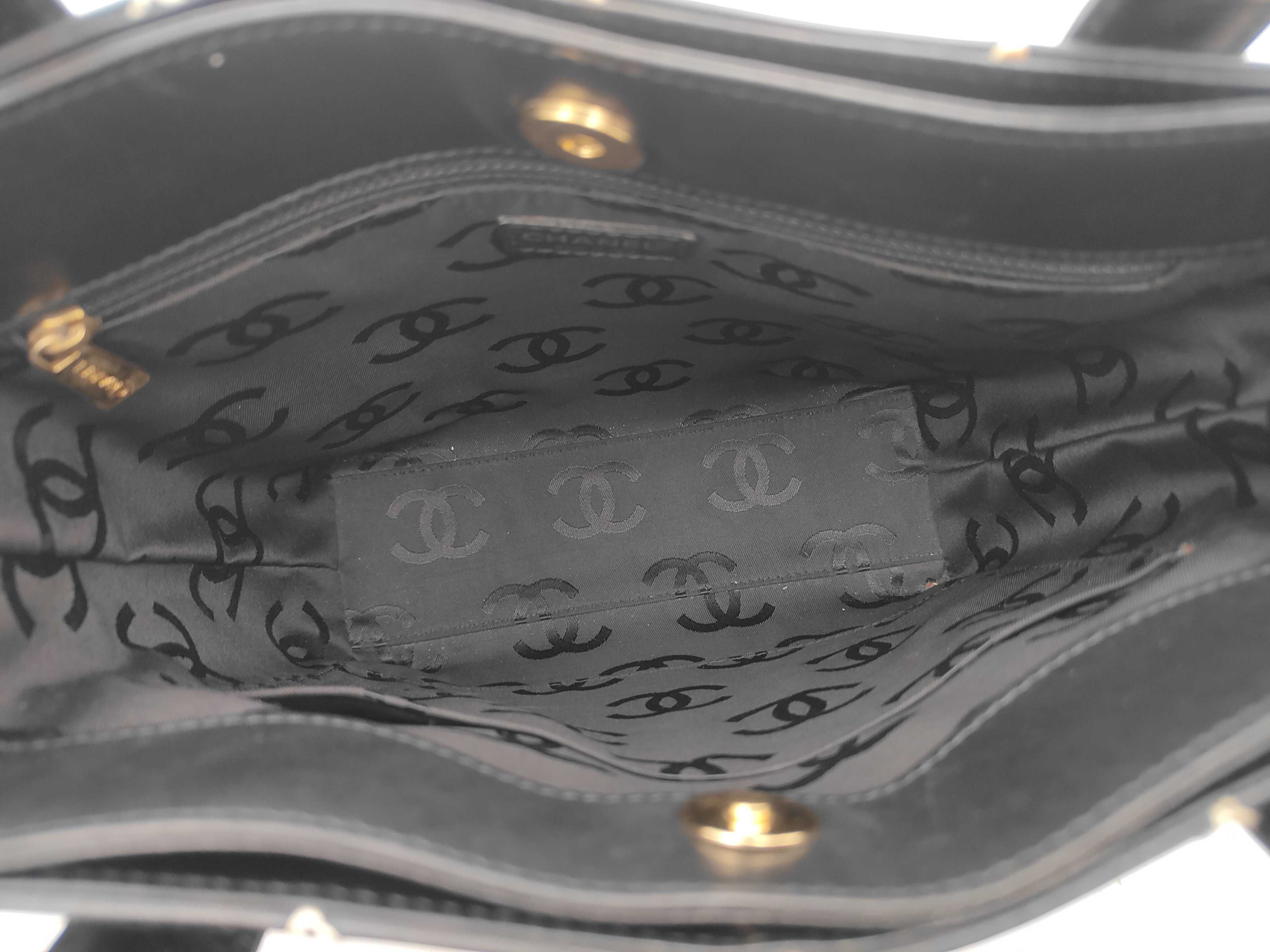Wild Stitch Series 7 Tote Bag — view 8
