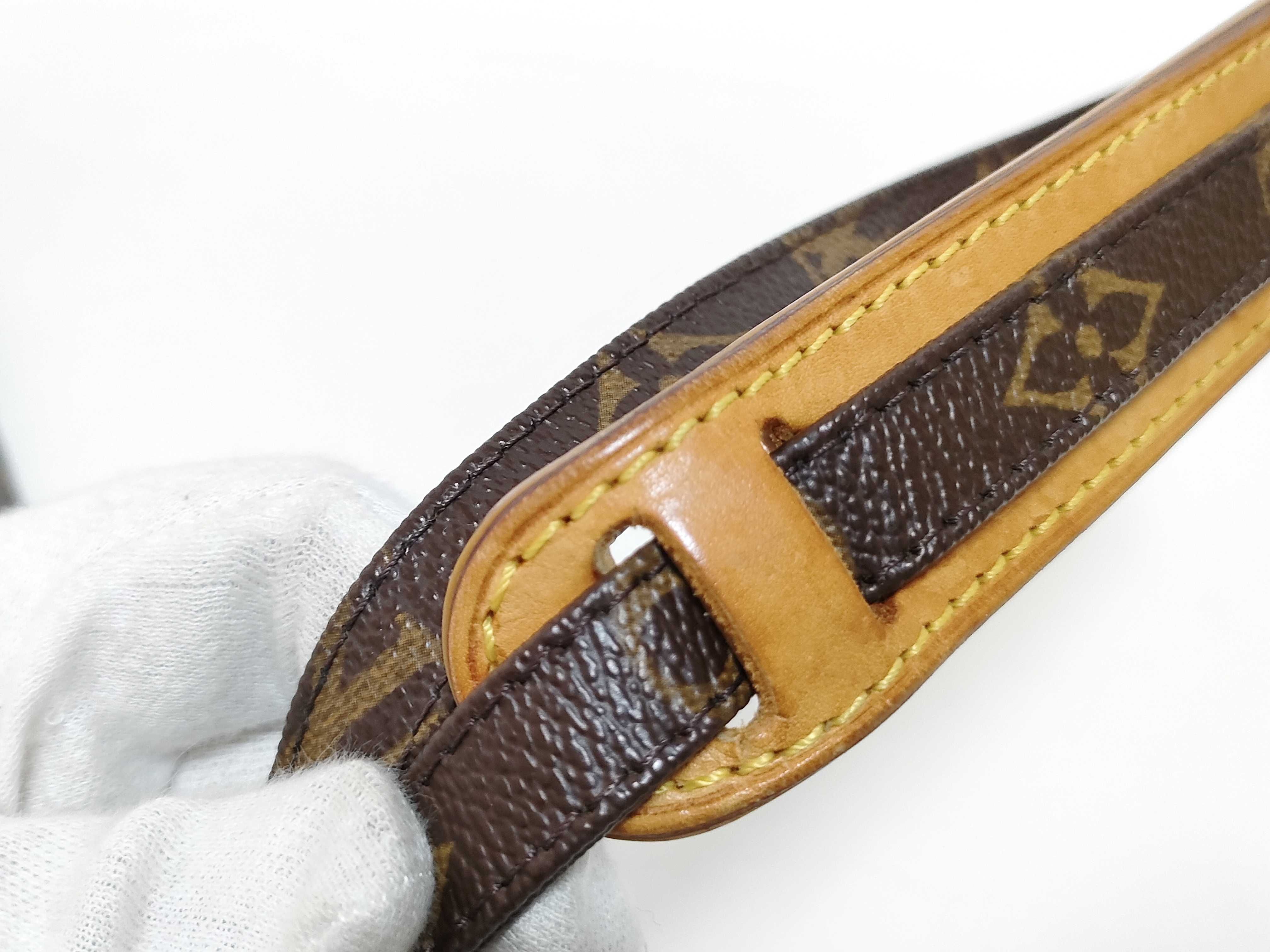 Monogram Pochette Marly Bandoulière M51828 OU0093 Shoulder Bag — view 4