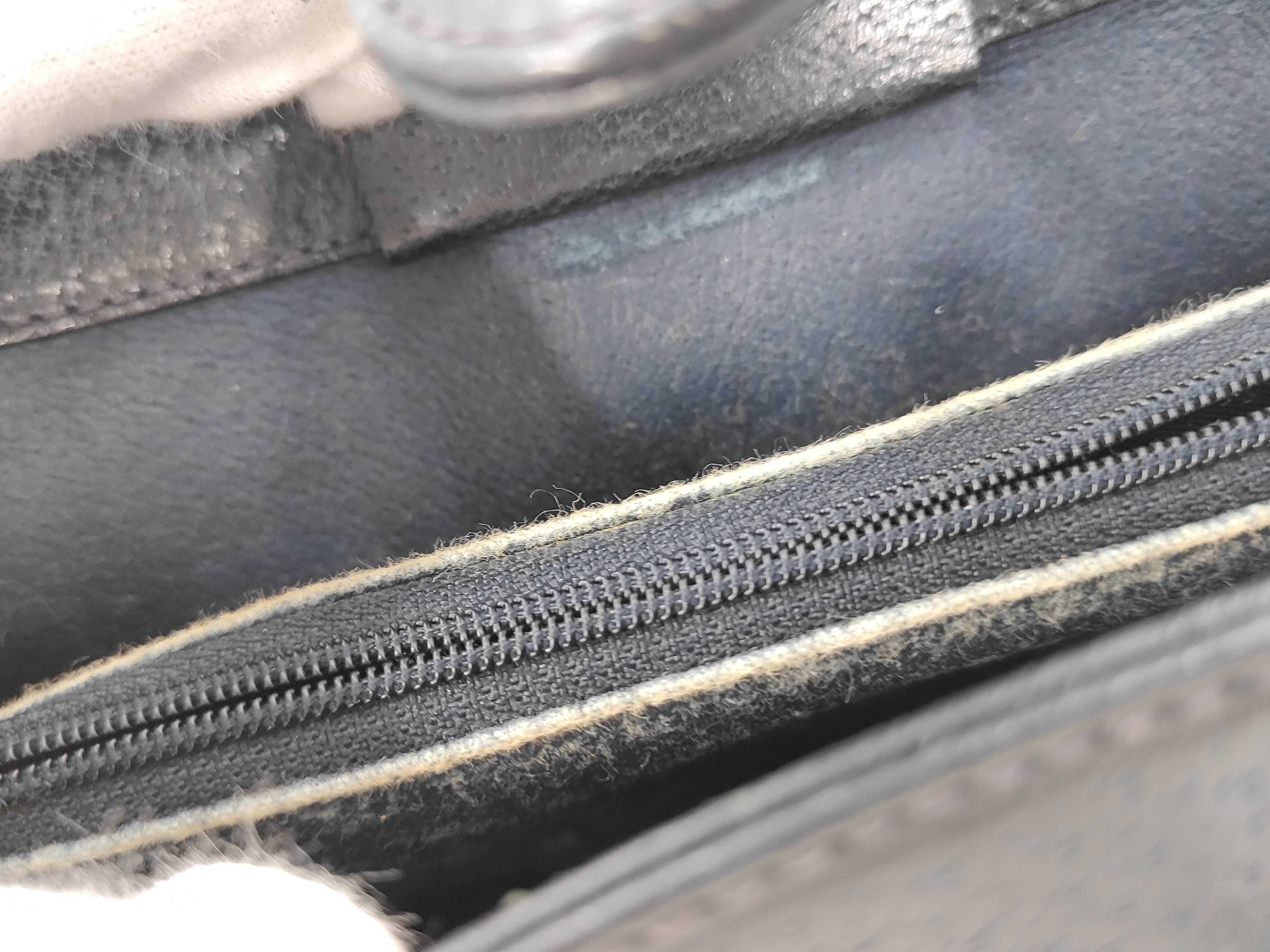 Old Shoulder Sherry Shoulder Bag — view 8
