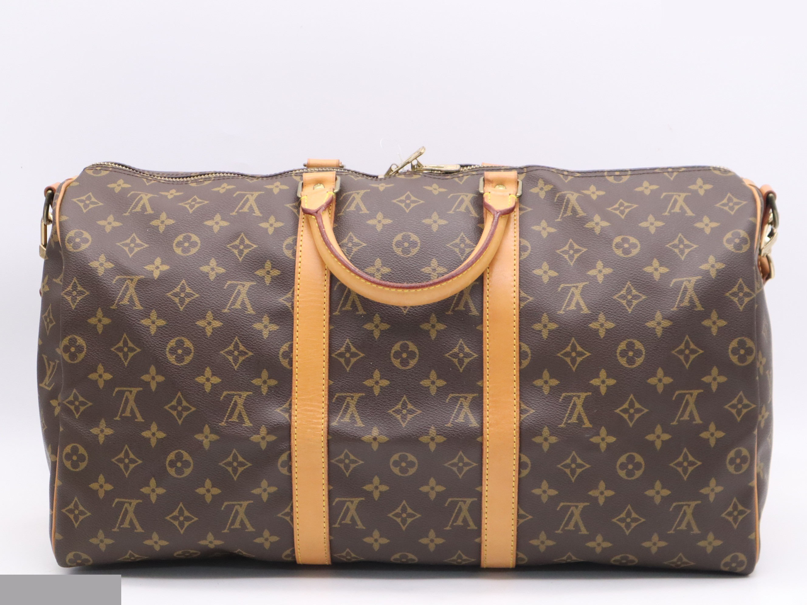 Keepall Bandouliere 50: Shoulder strap, padlock, 2 keys, name tag. — view 2