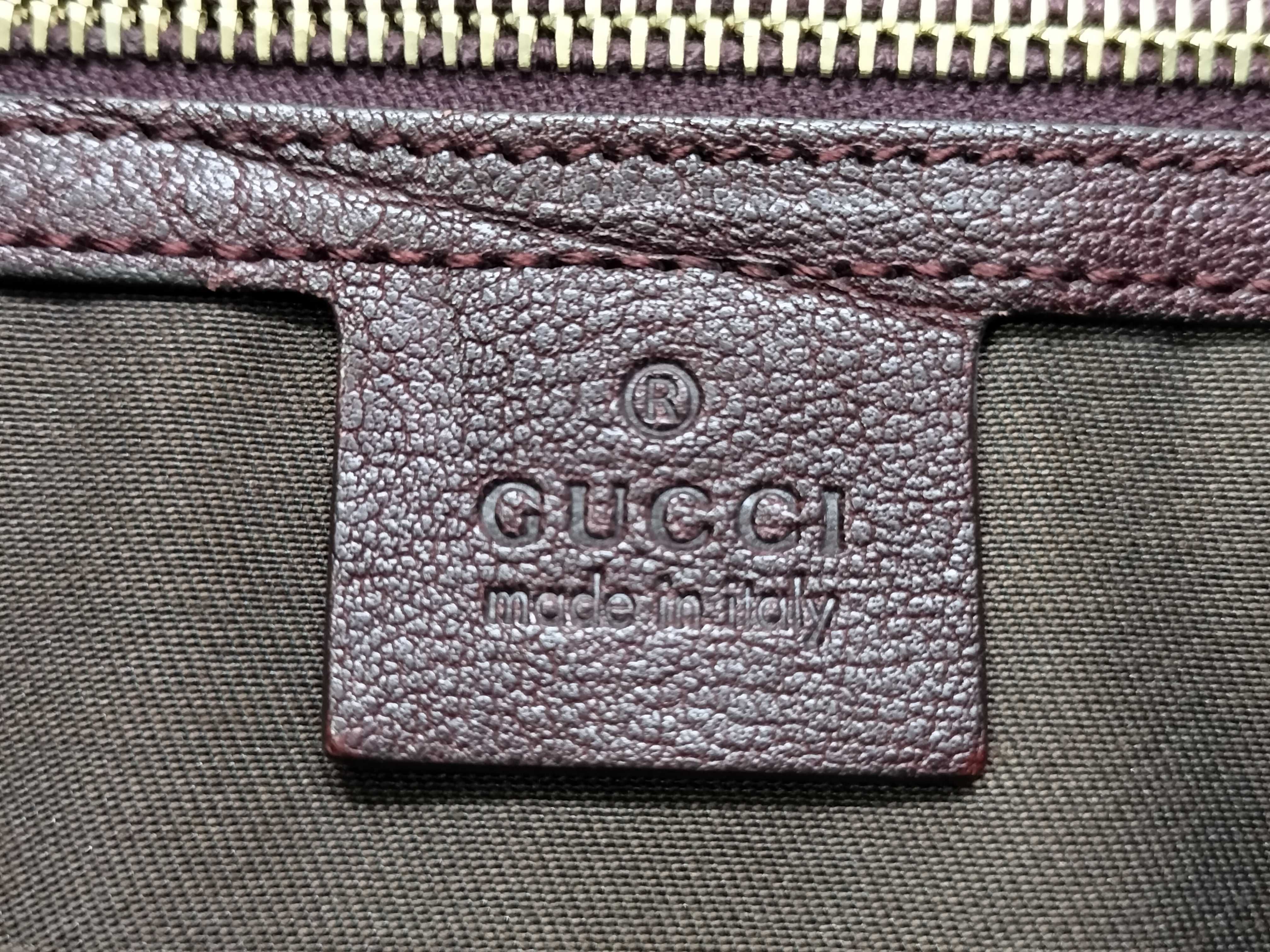 GG Canvas Gucci Handbag Shoulder Bag — view 8
