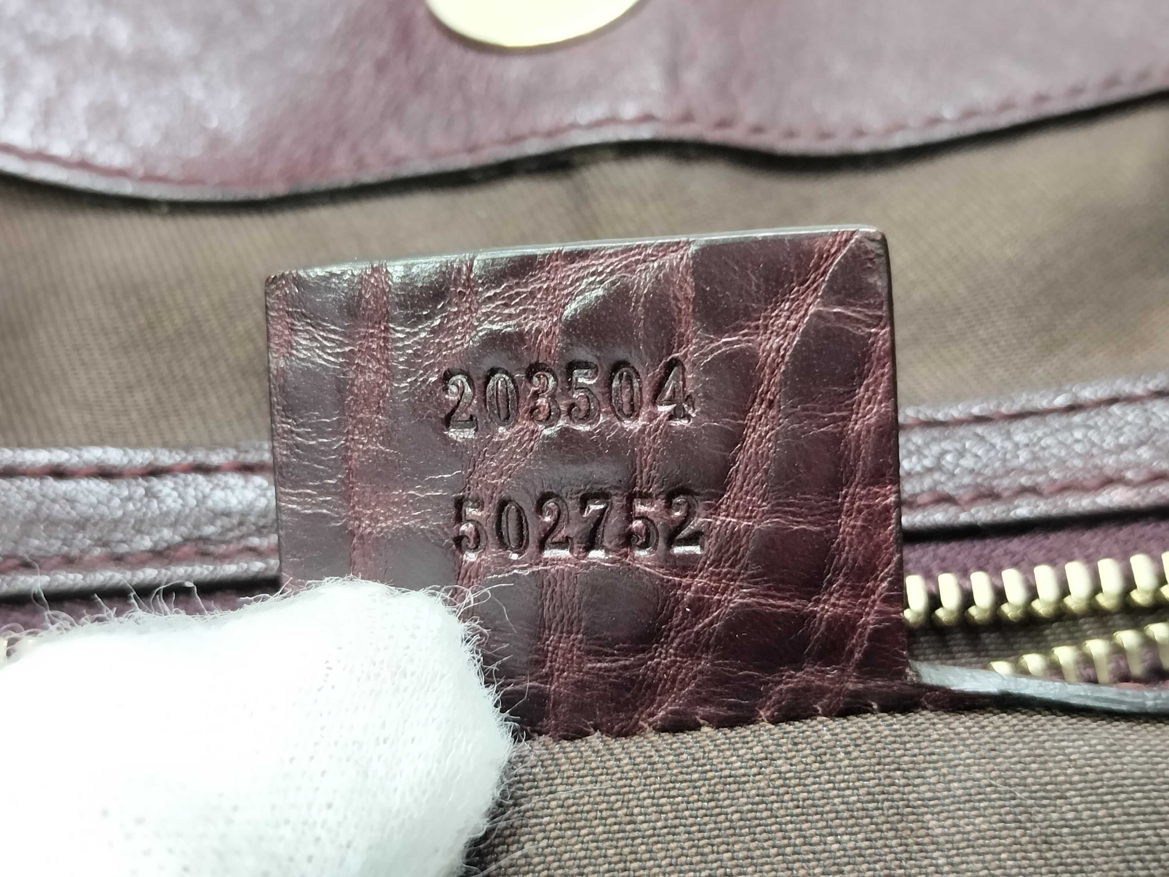 GG Canvas Gucci Handbag Shoulder Bag — view 9