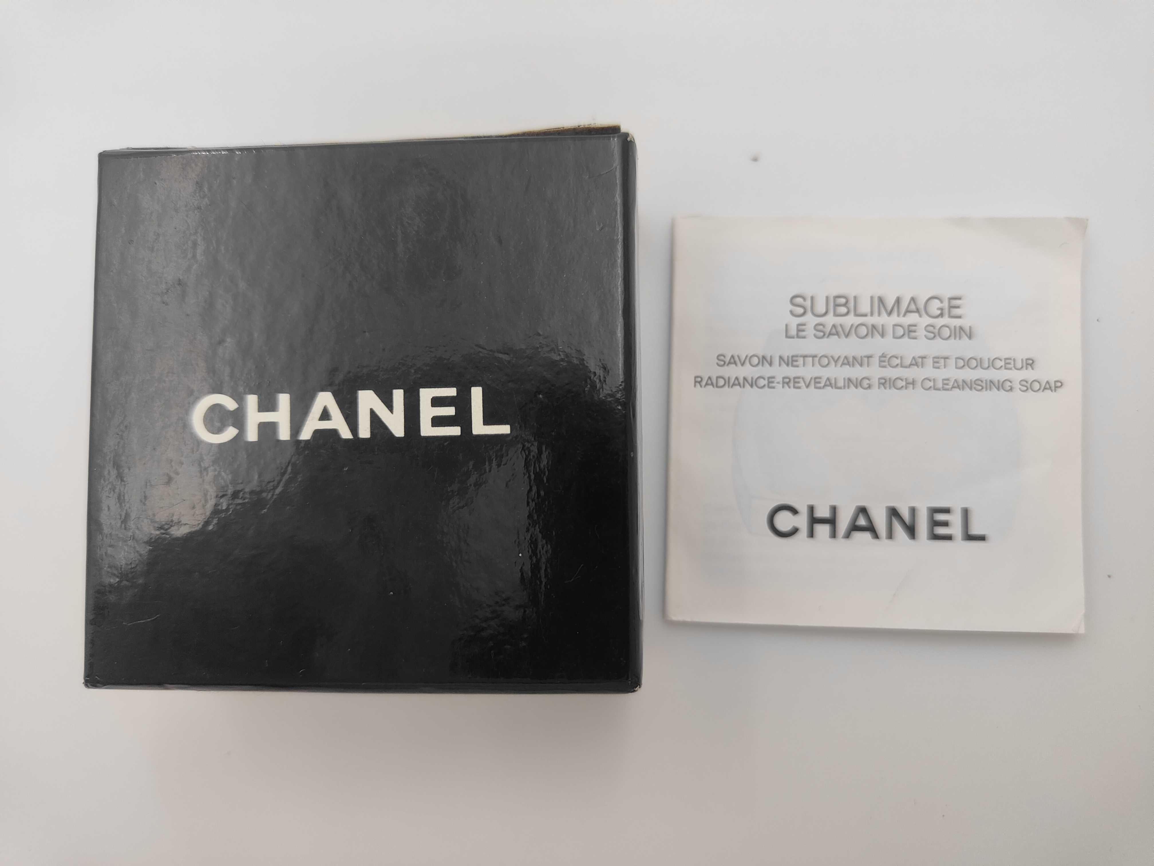 earrings with box, pearl and twist design. — view 6