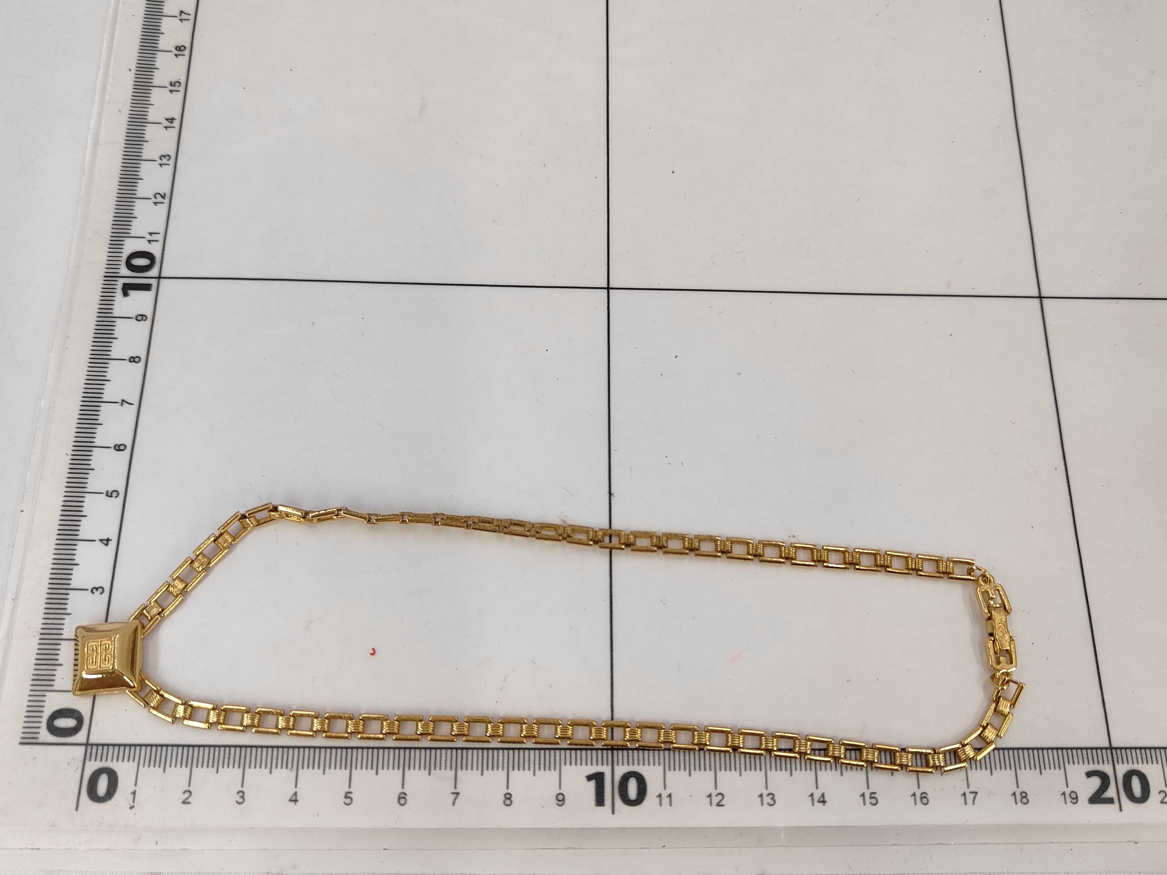 necklace — view 8