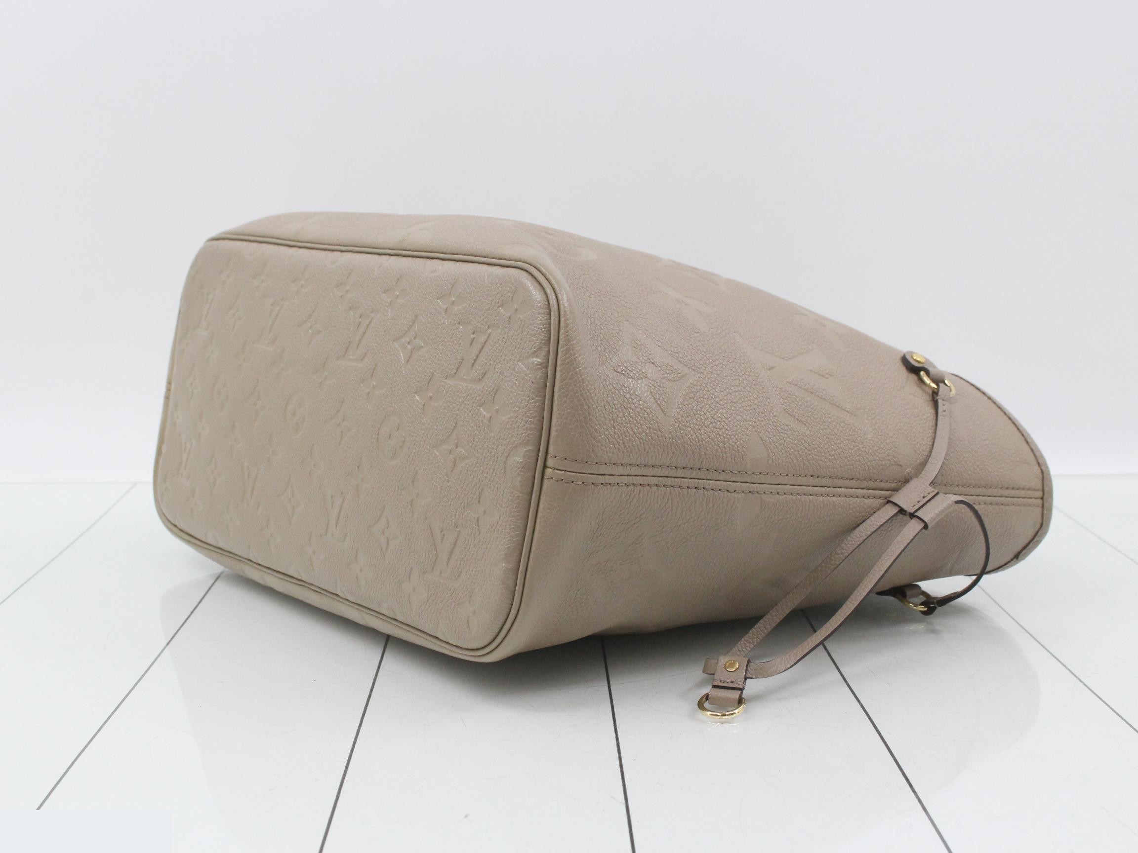 LV Neverfull MM Monogram Empreinte M45686 Beige — view 6