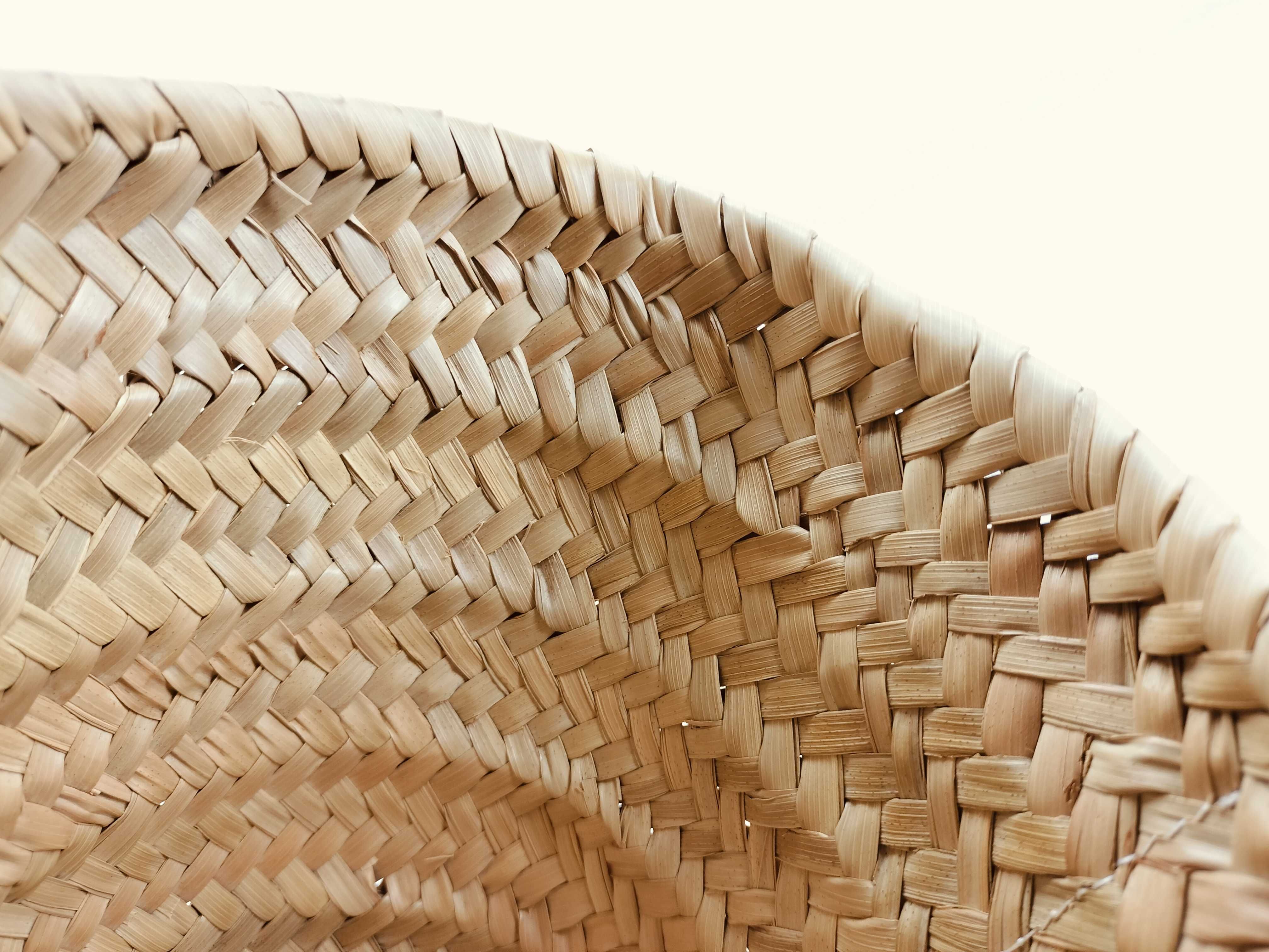 Basket Small Raffia x Leather Basket Bag Beige x White Handbag — view 8