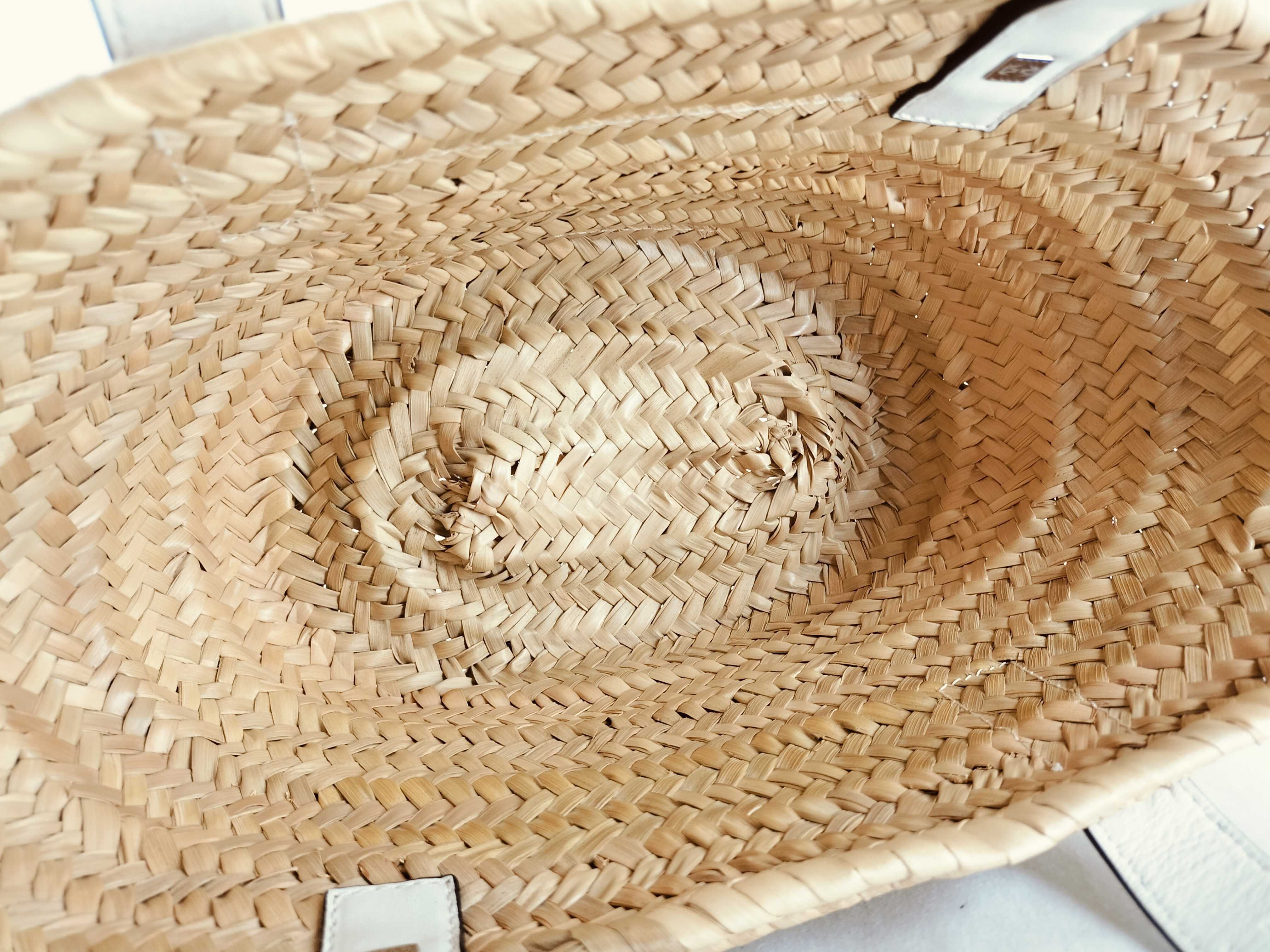 Basket Small Raffia x Leather Basket Bag Beige x White Handbag — view 9