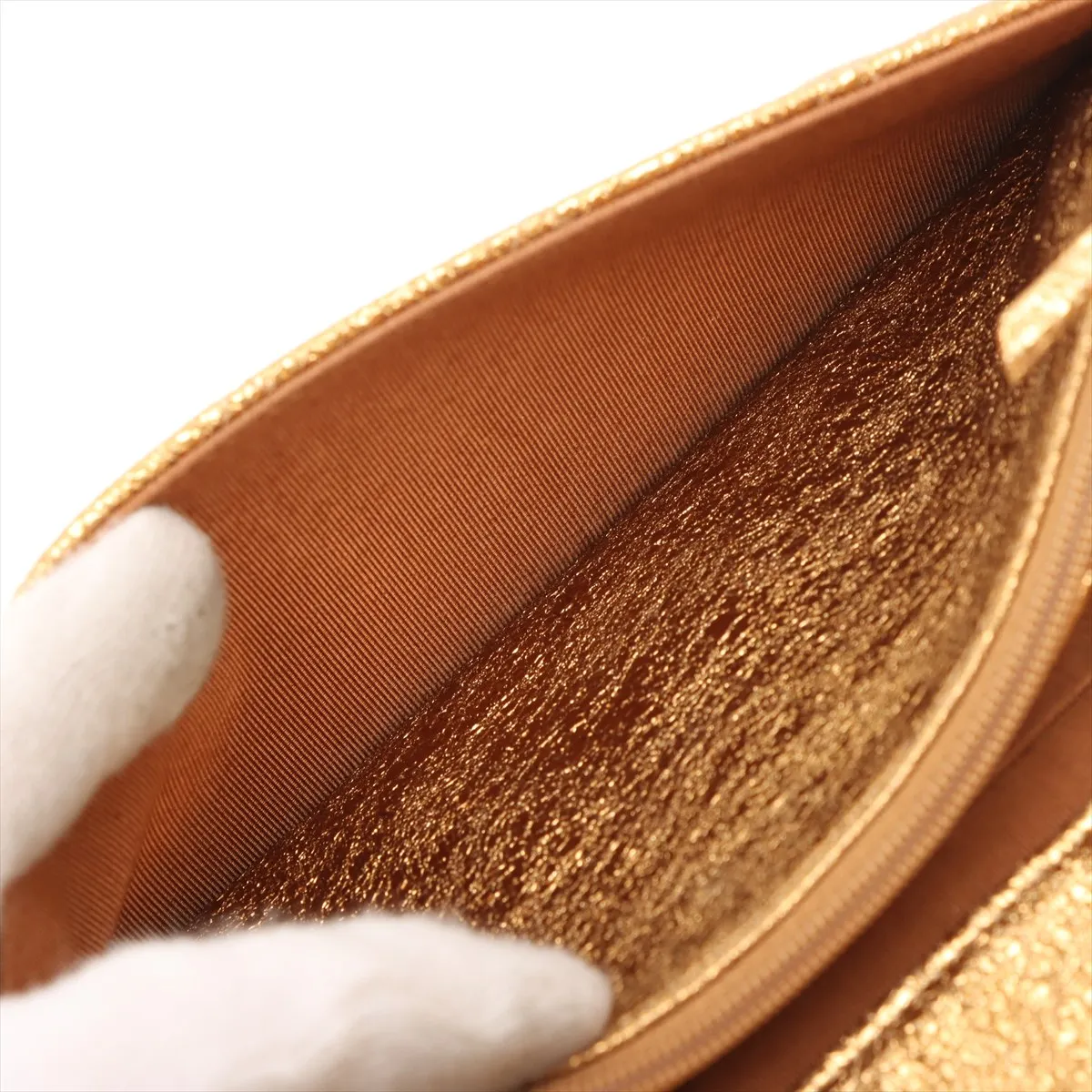 Matelassé Leather Chain Wallet, Gold, Gold Hardware, 11561632, Serial Number 11 — view 8
