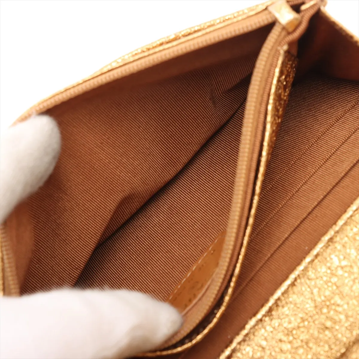 Matelassé Leather Chain Wallet, Gold, Gold Hardware, 11561632, Serial Number 11 — view 9