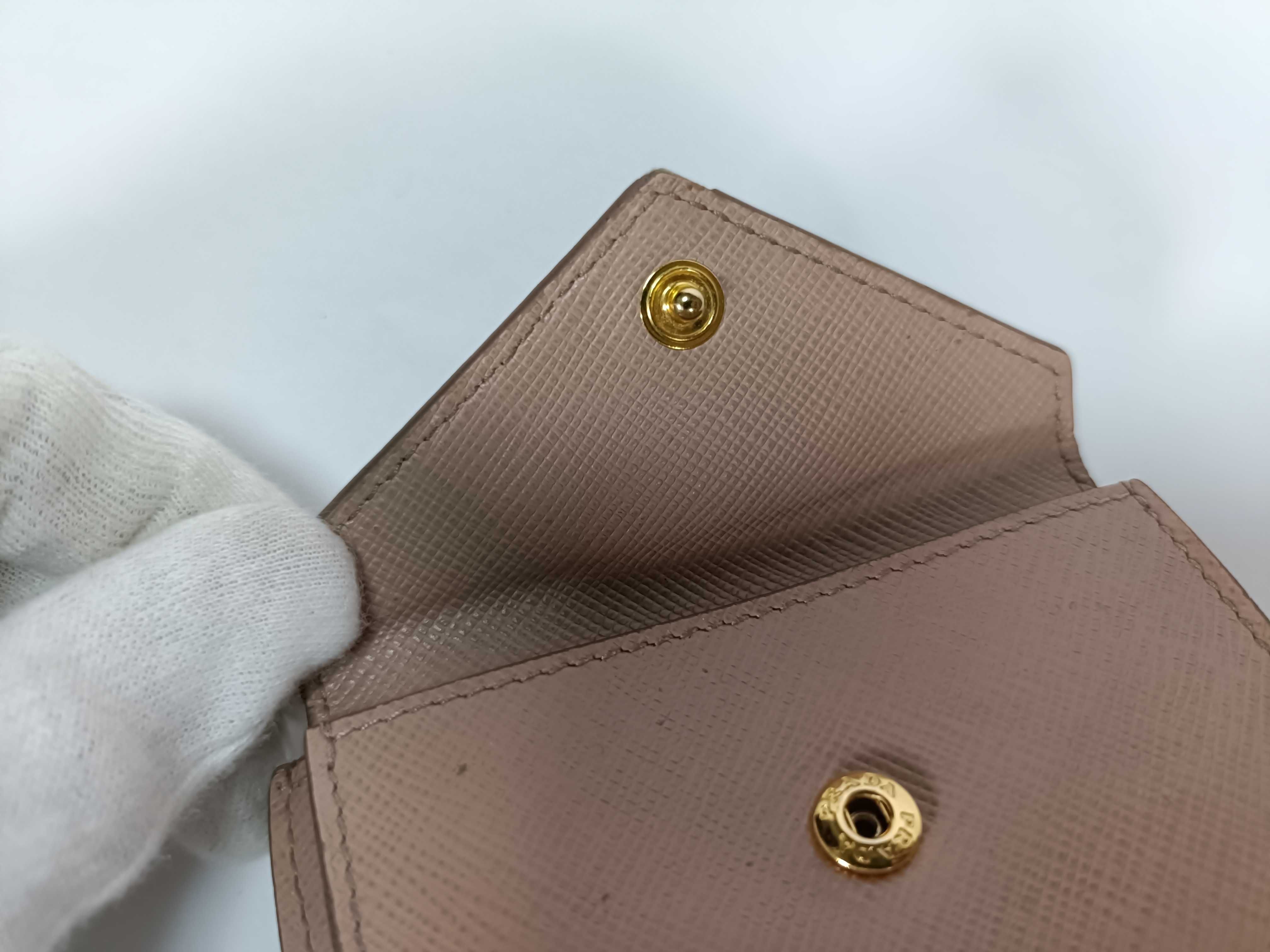 Saffiano Tri-fold Wallet Pink — view 6