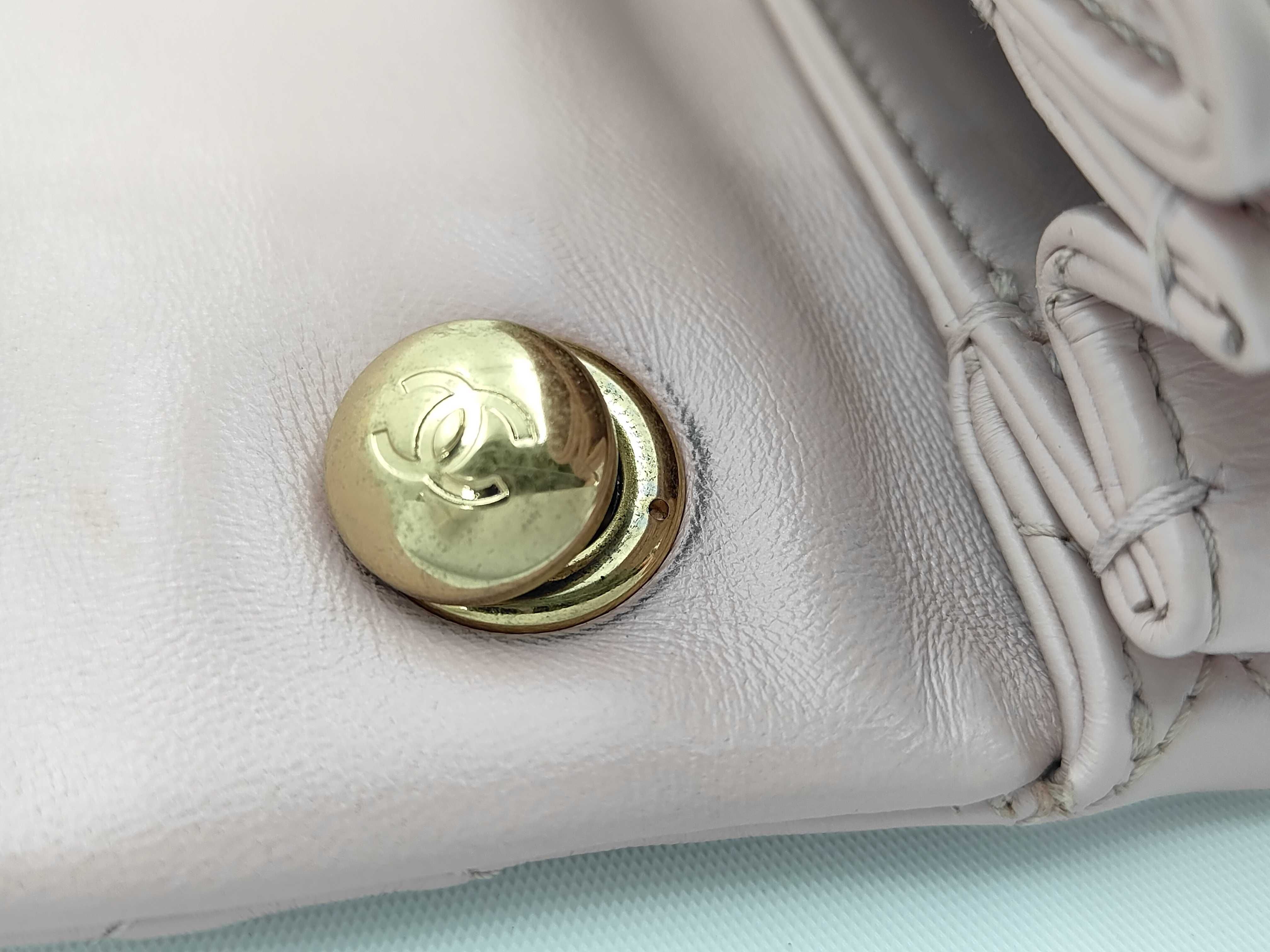Mini Matelassé Lambskin Pink Chain Shoulder Bag — view 7