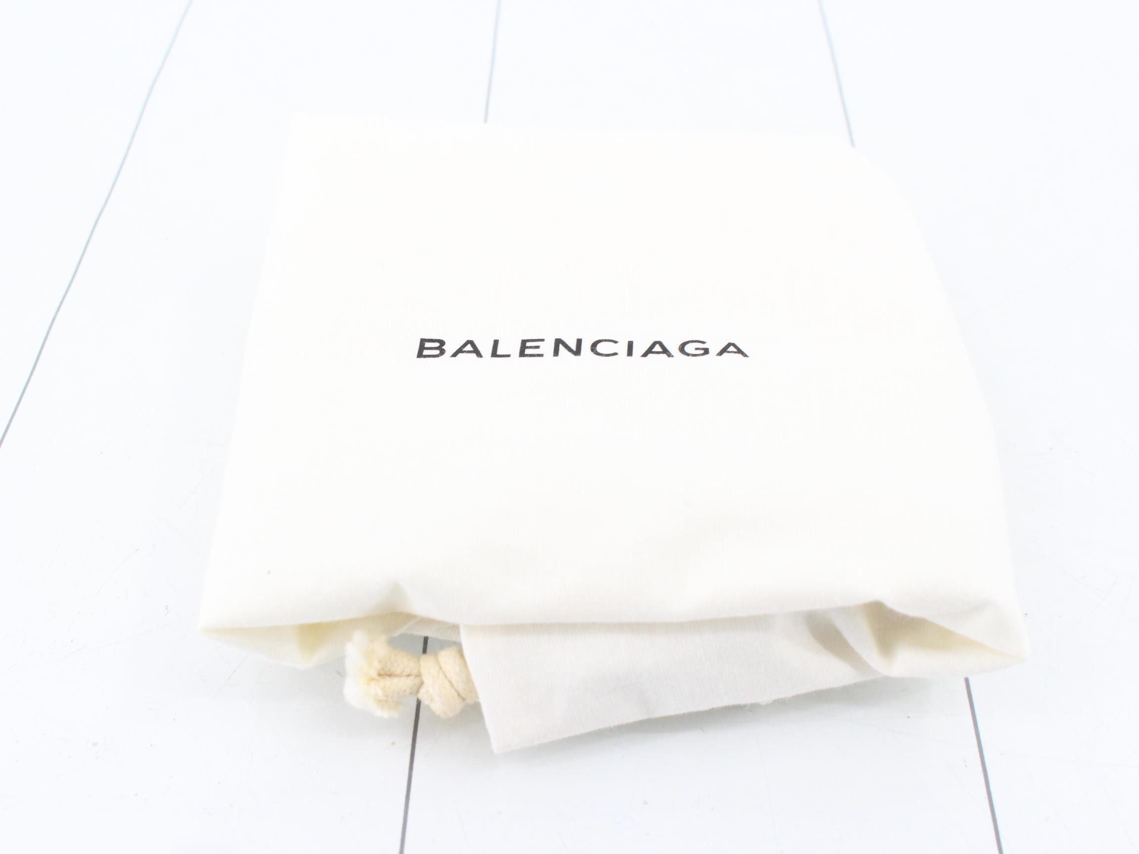 Other lines: Bags & Handbags, Leather, Beige — view 7