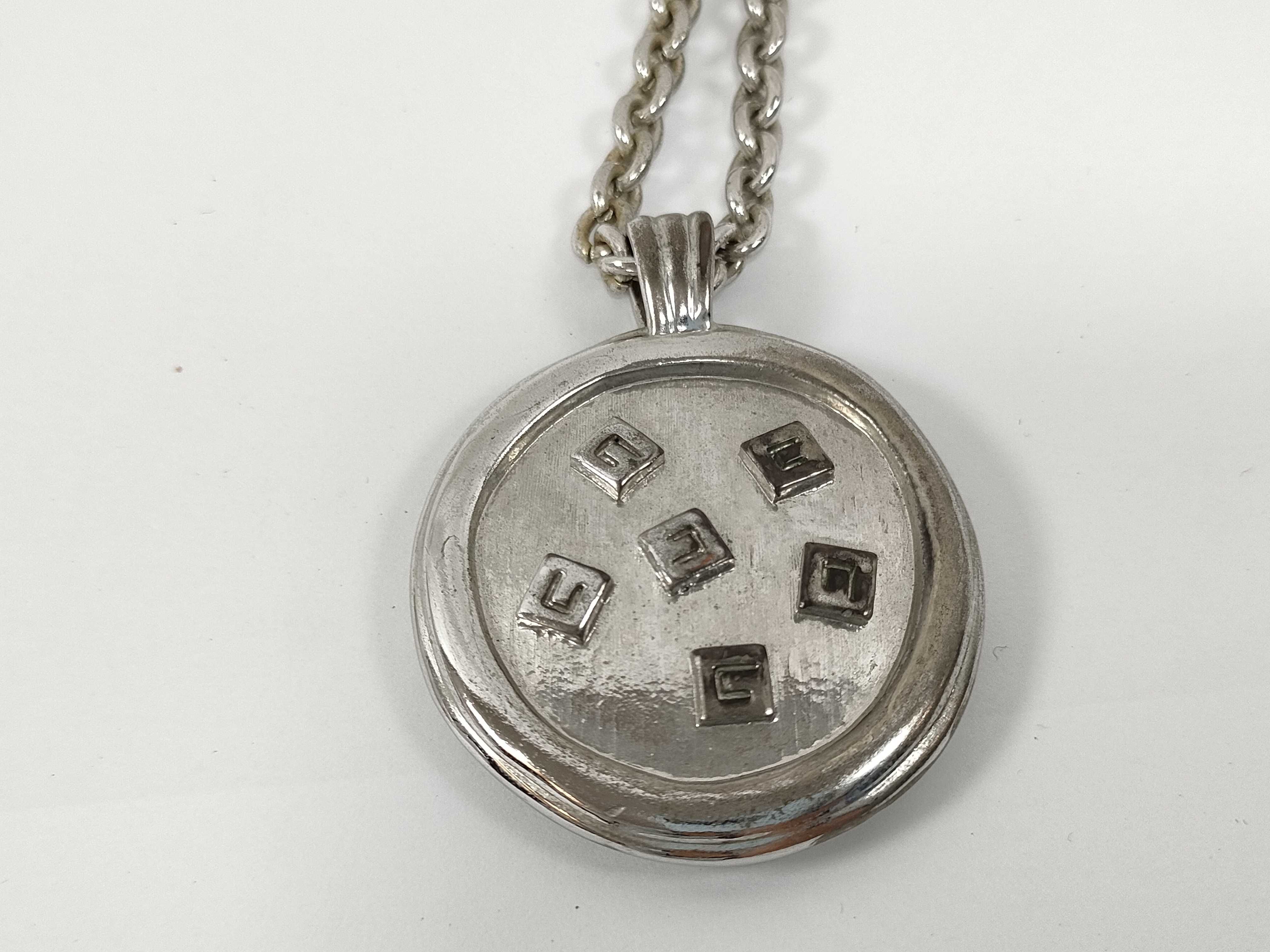 Vintage Large Circle Beige Silver Necklace — view 2