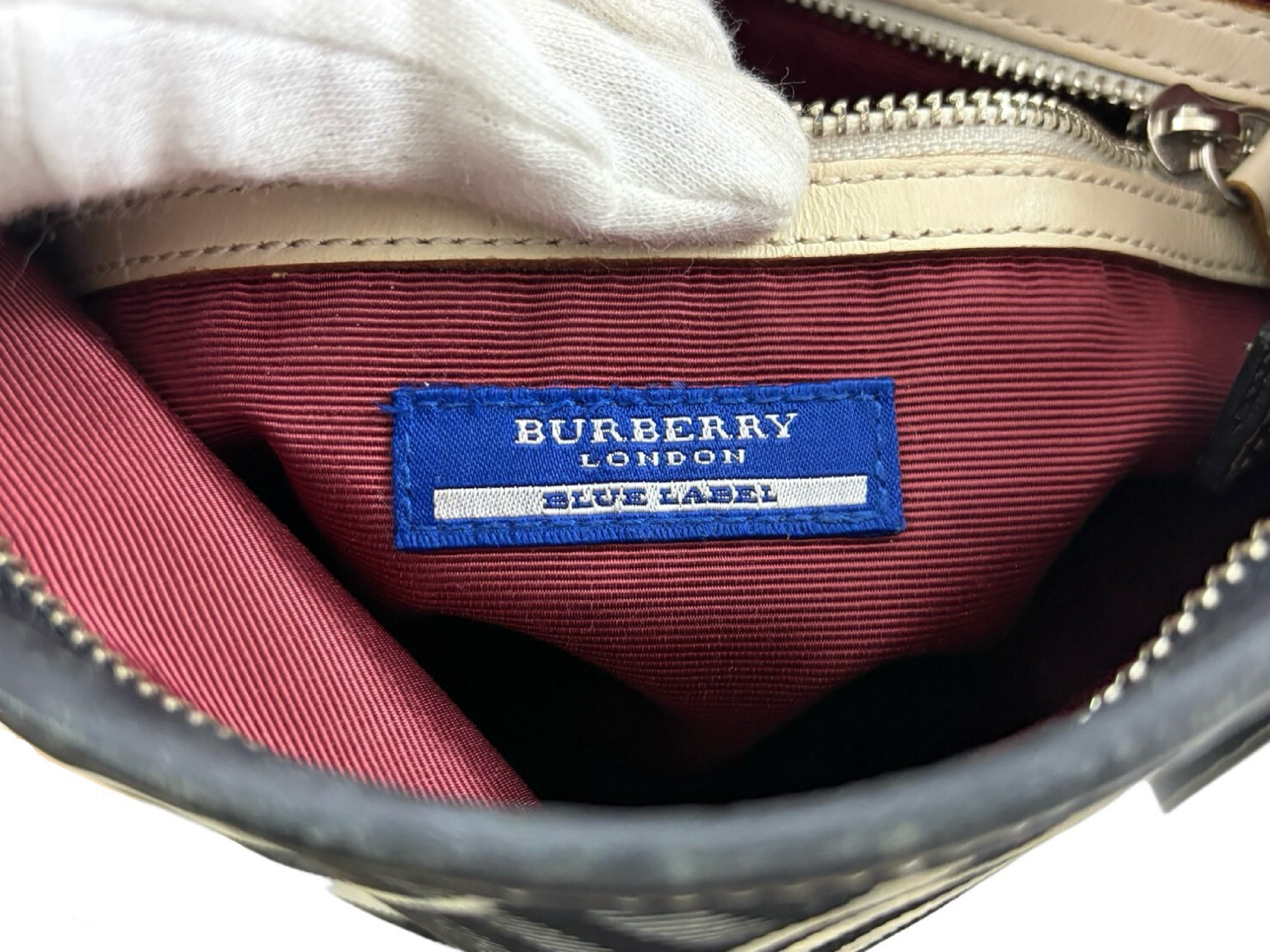 Blue Label Shoulder Bag — view 7
