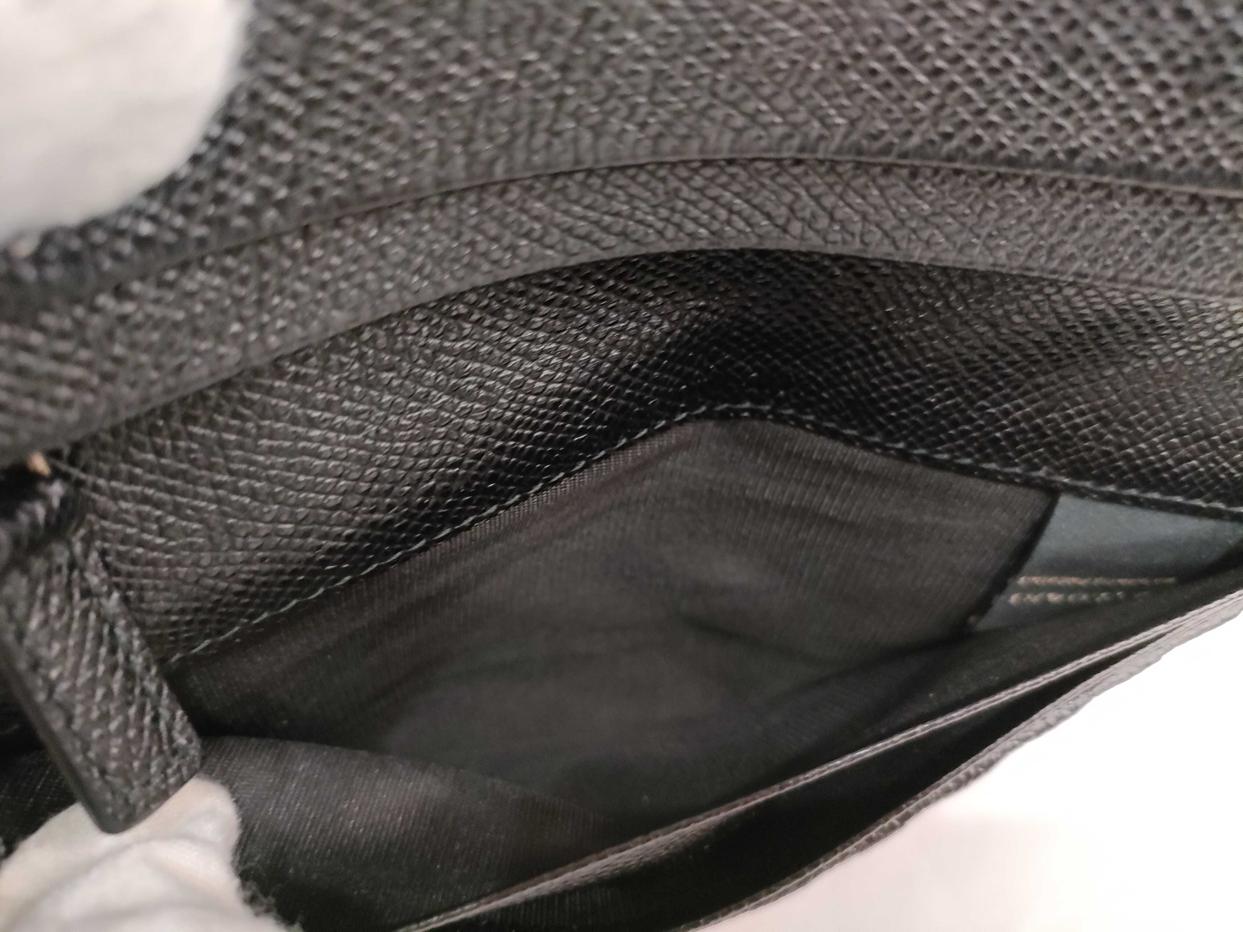 Bulgari Leather Billfold Wallet Black — view 13