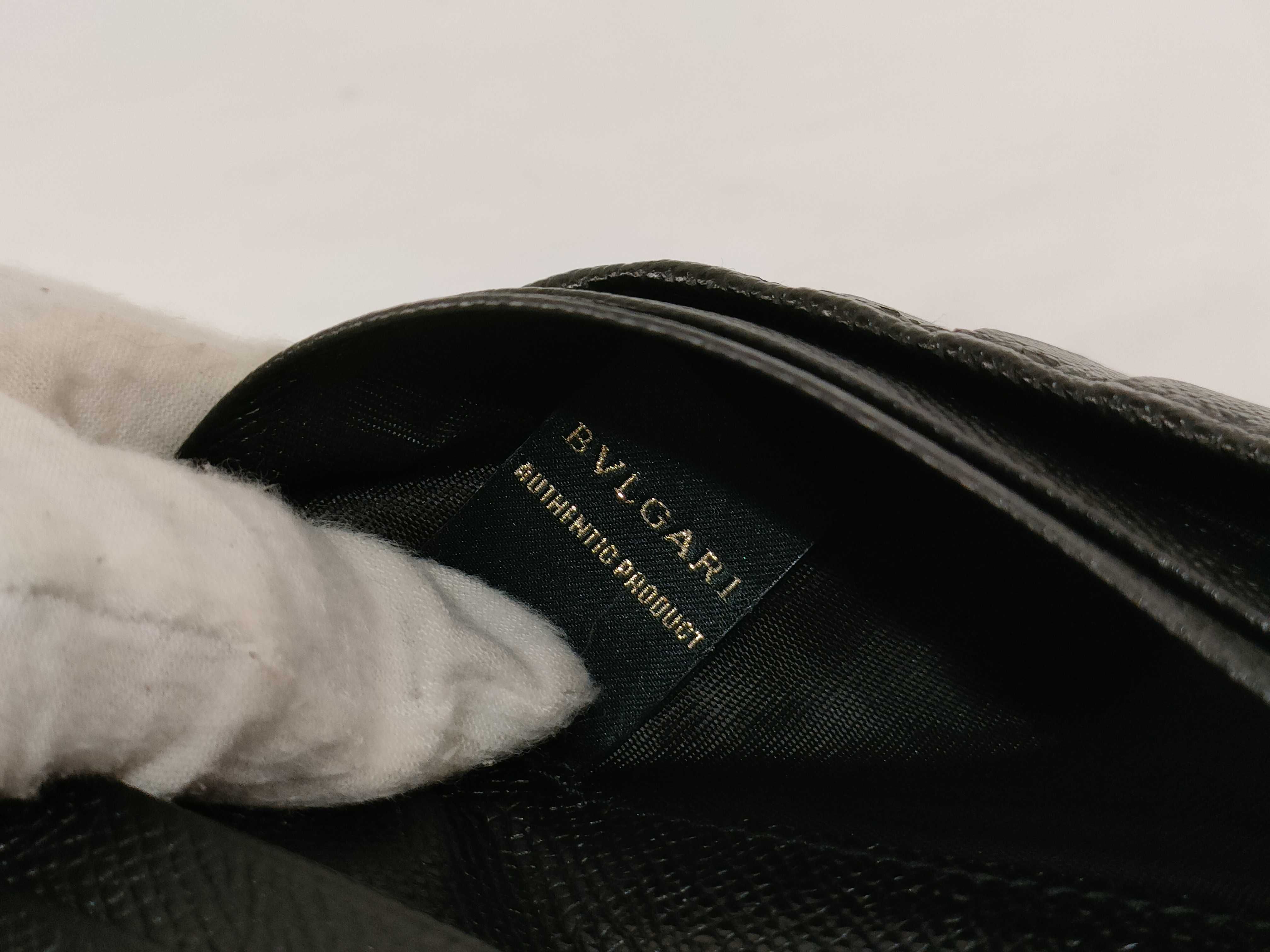 Bulgari Leather Billfold Wallet Black — view 14