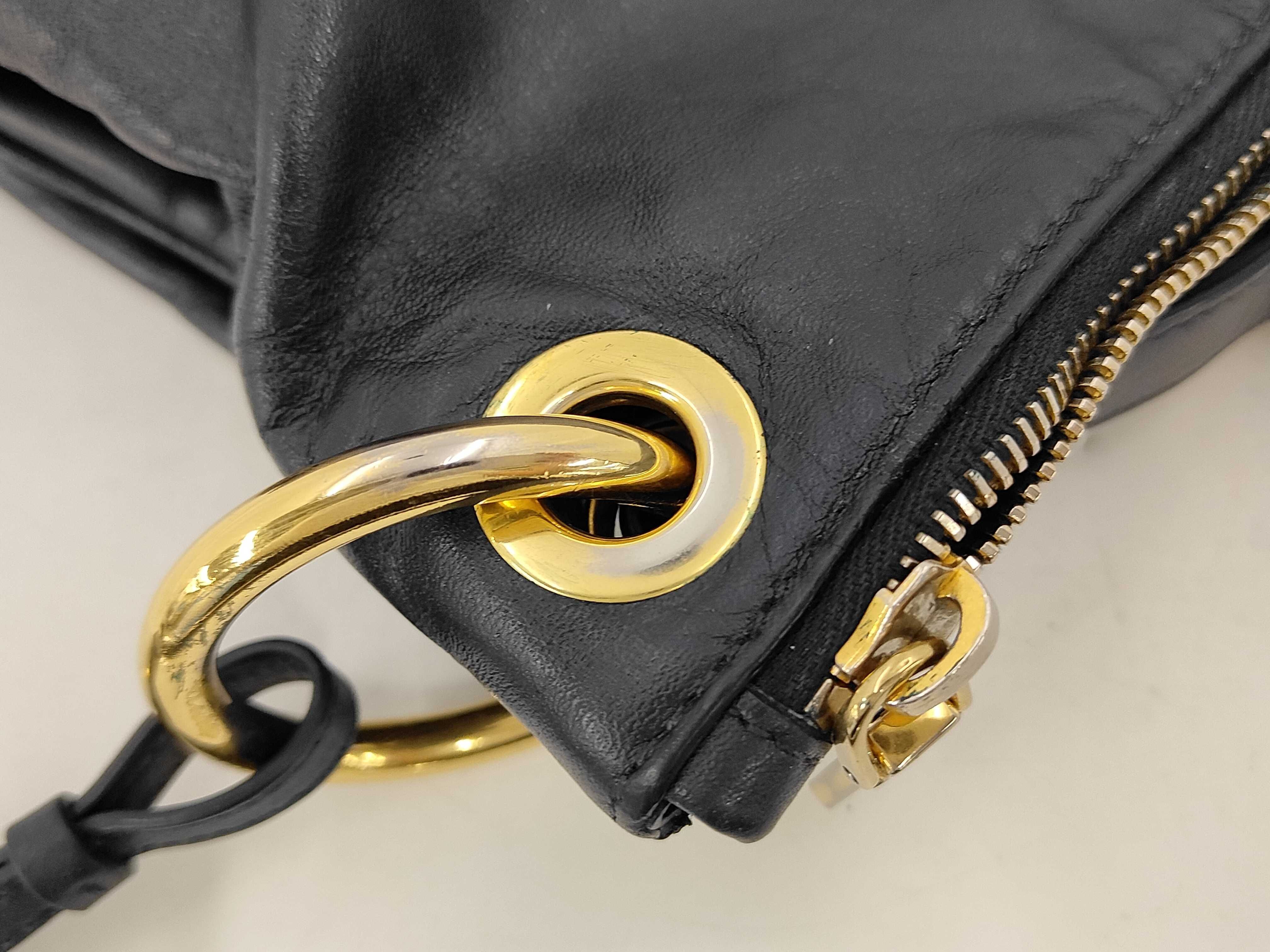 Vitello Daino Shoulder Bag — view 11