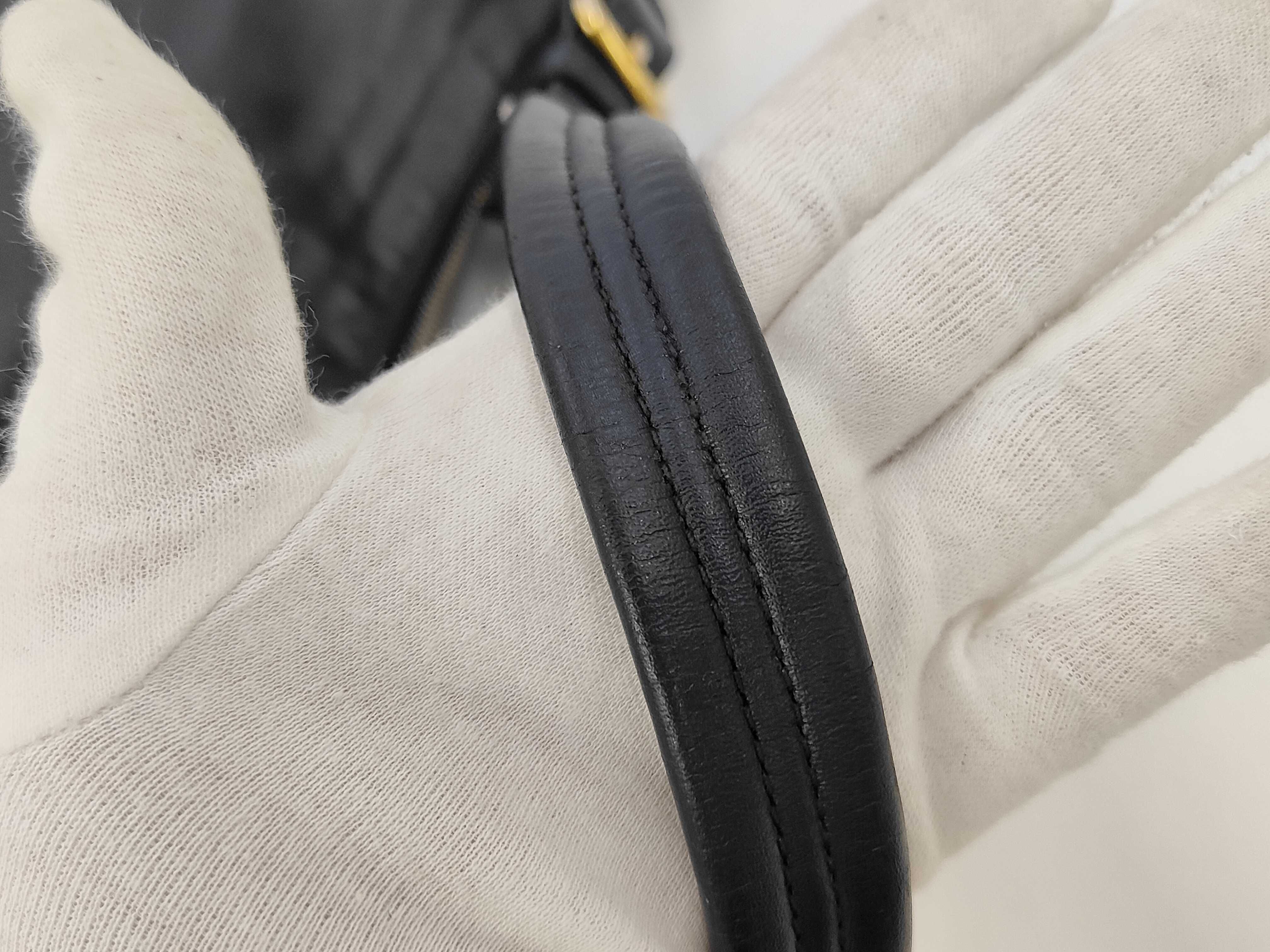 Vitello Daino Shoulder Bag — view 6
