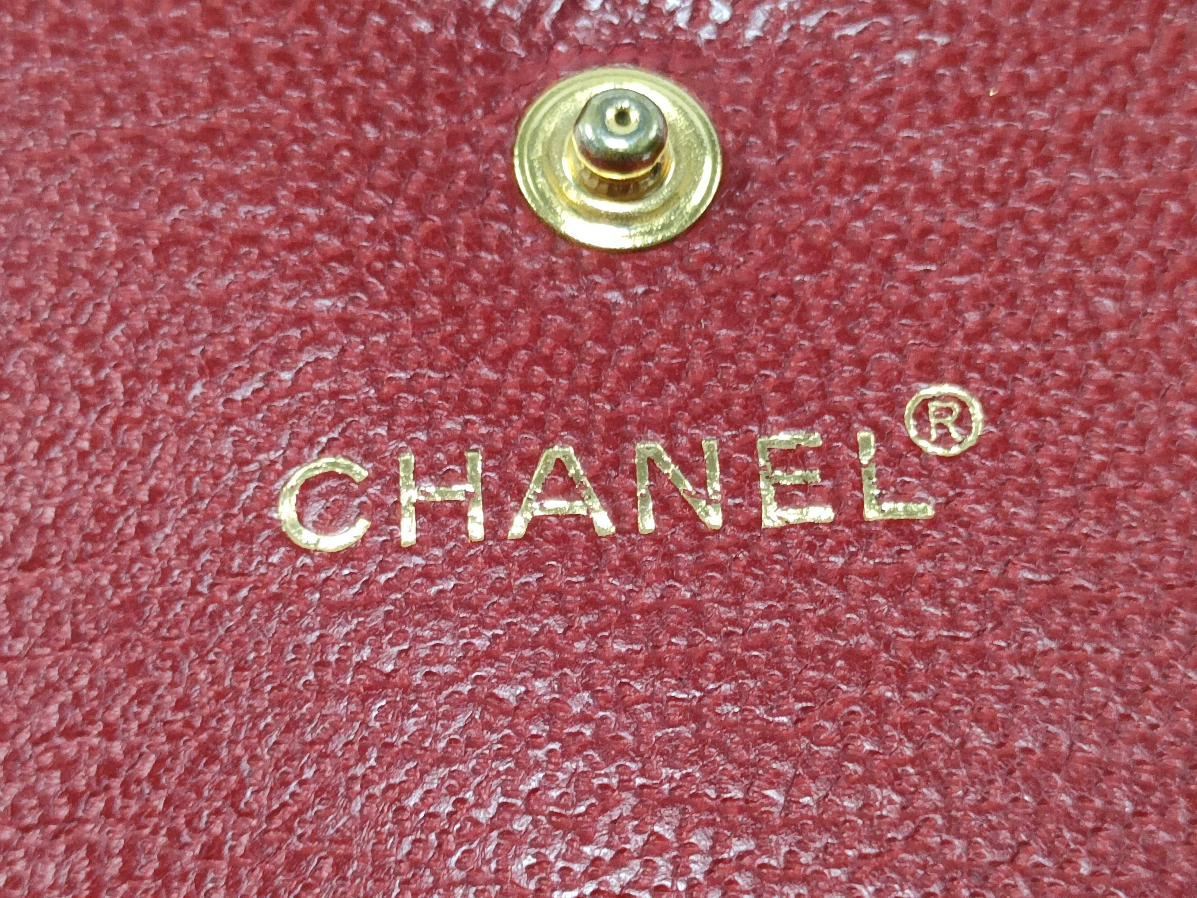 Louis Vuitton, Burberry wallets/key cases (4 items) — view 9