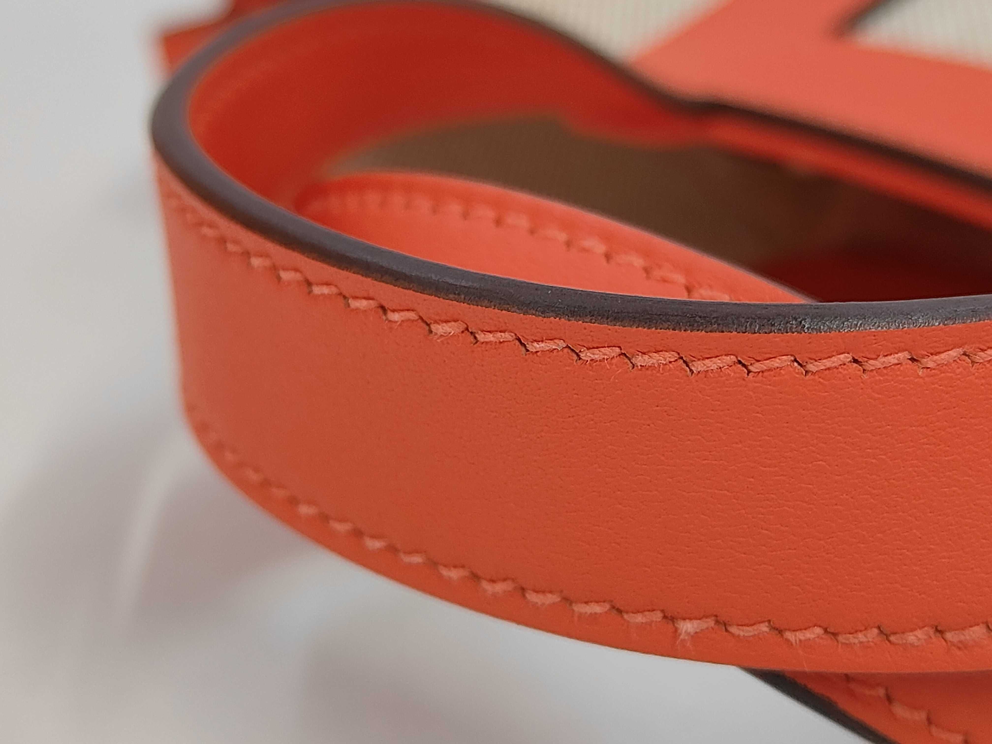 In the Loop 18 W stamp handbag, Orange Field handbag — view 4