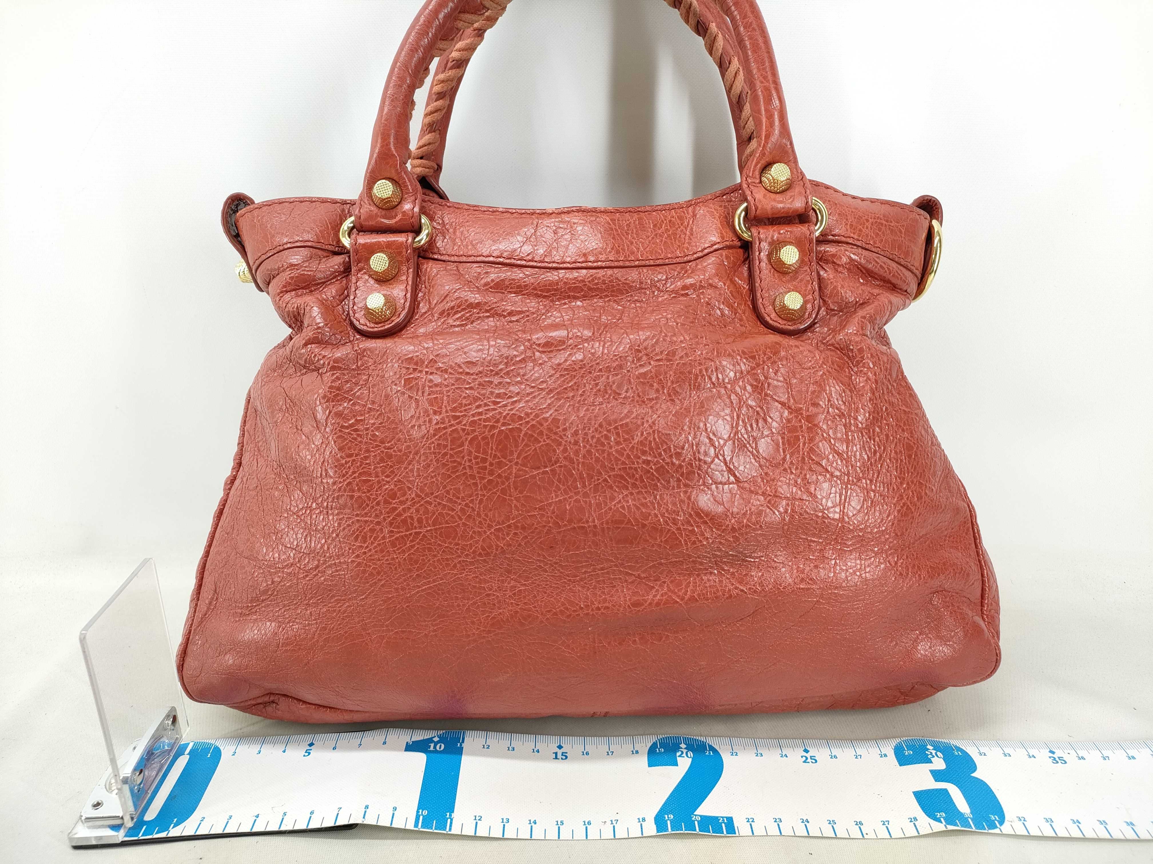 The Giant City Handbag — view 2