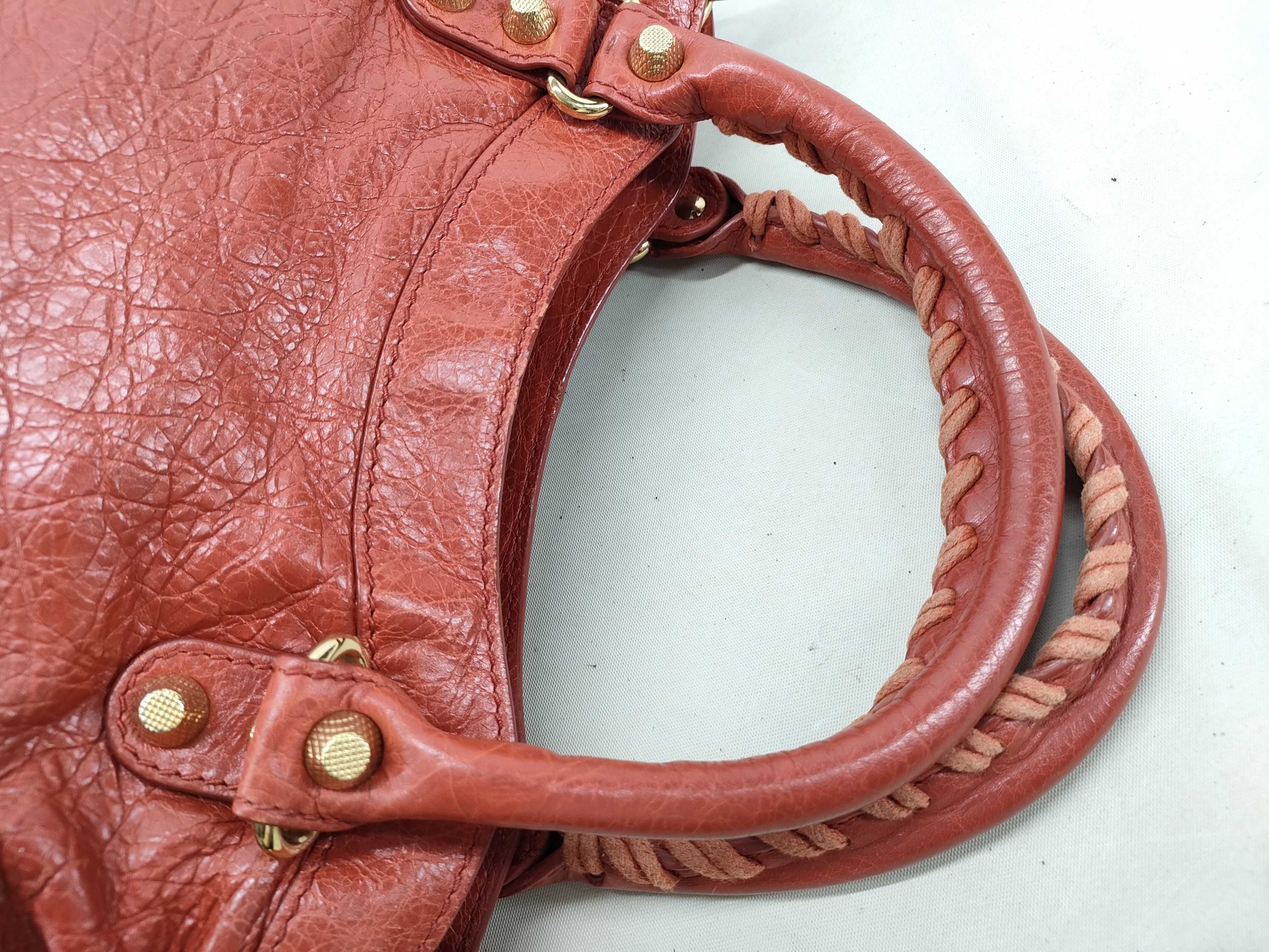 The Giant City Handbag — view 5